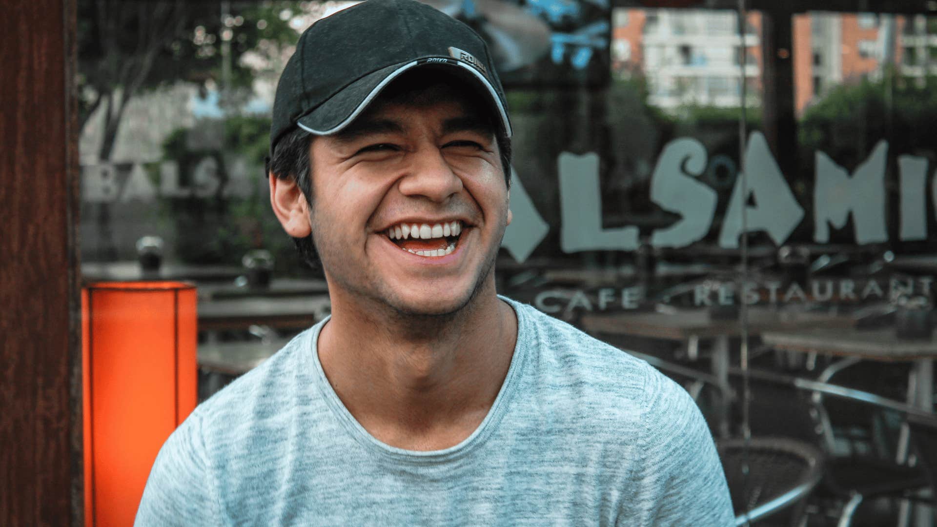 man genuinely smiling showing practicing reciprocity