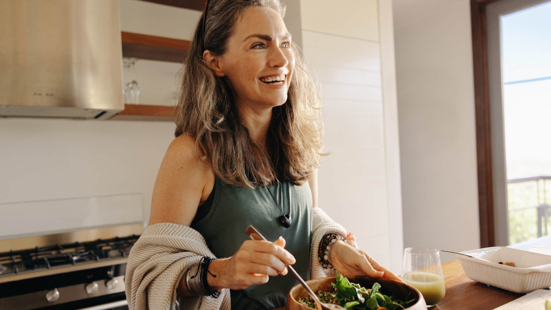 woman eating nutritious food to nourish her brain