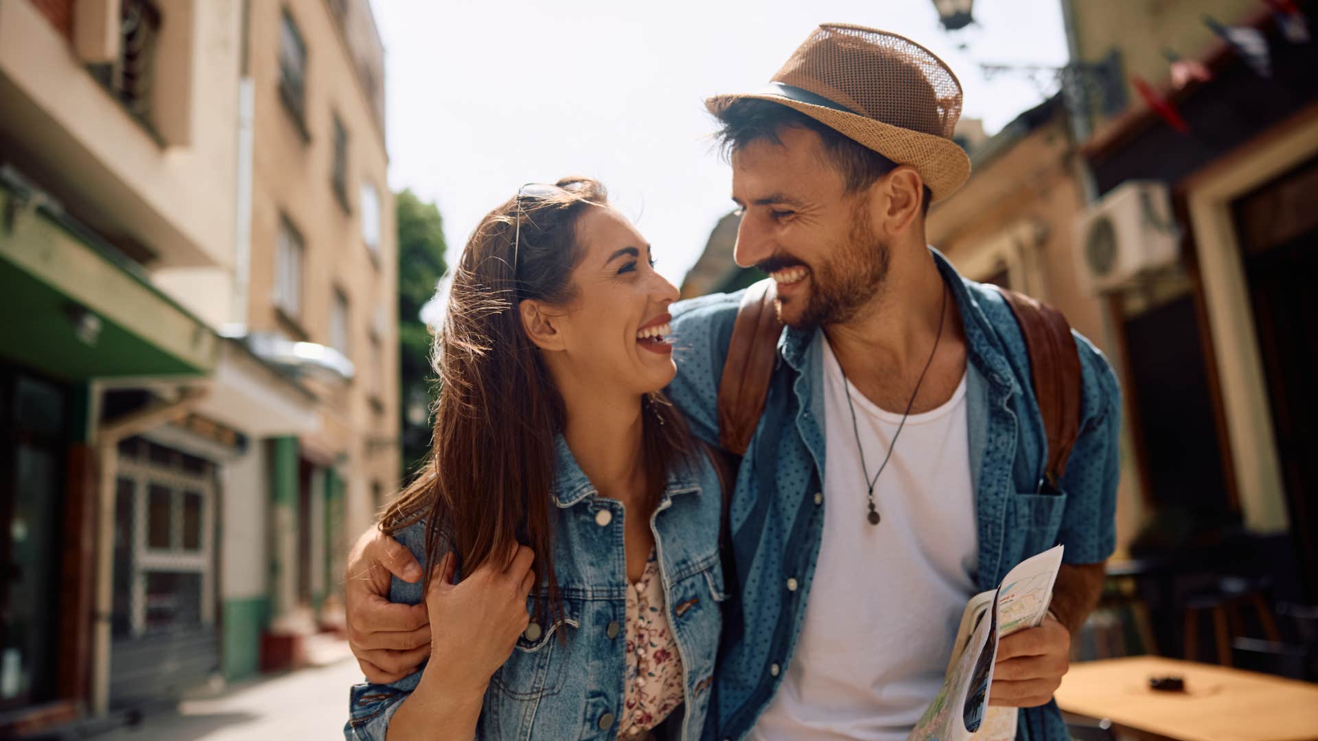 couple whose relationship naturally flows exploring together