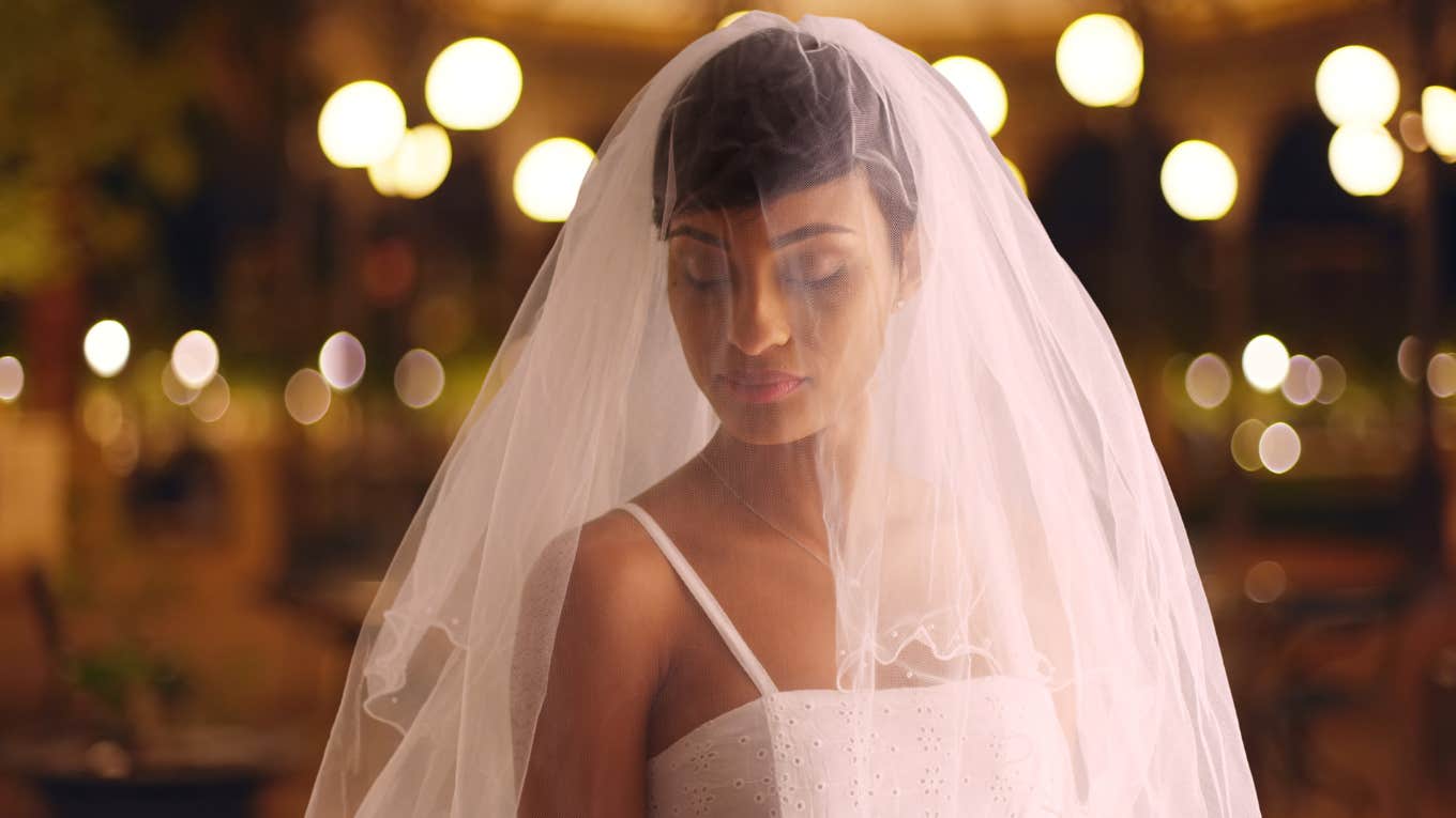 Fatherless Bride Gets Heartwarming Surprise From Landlord