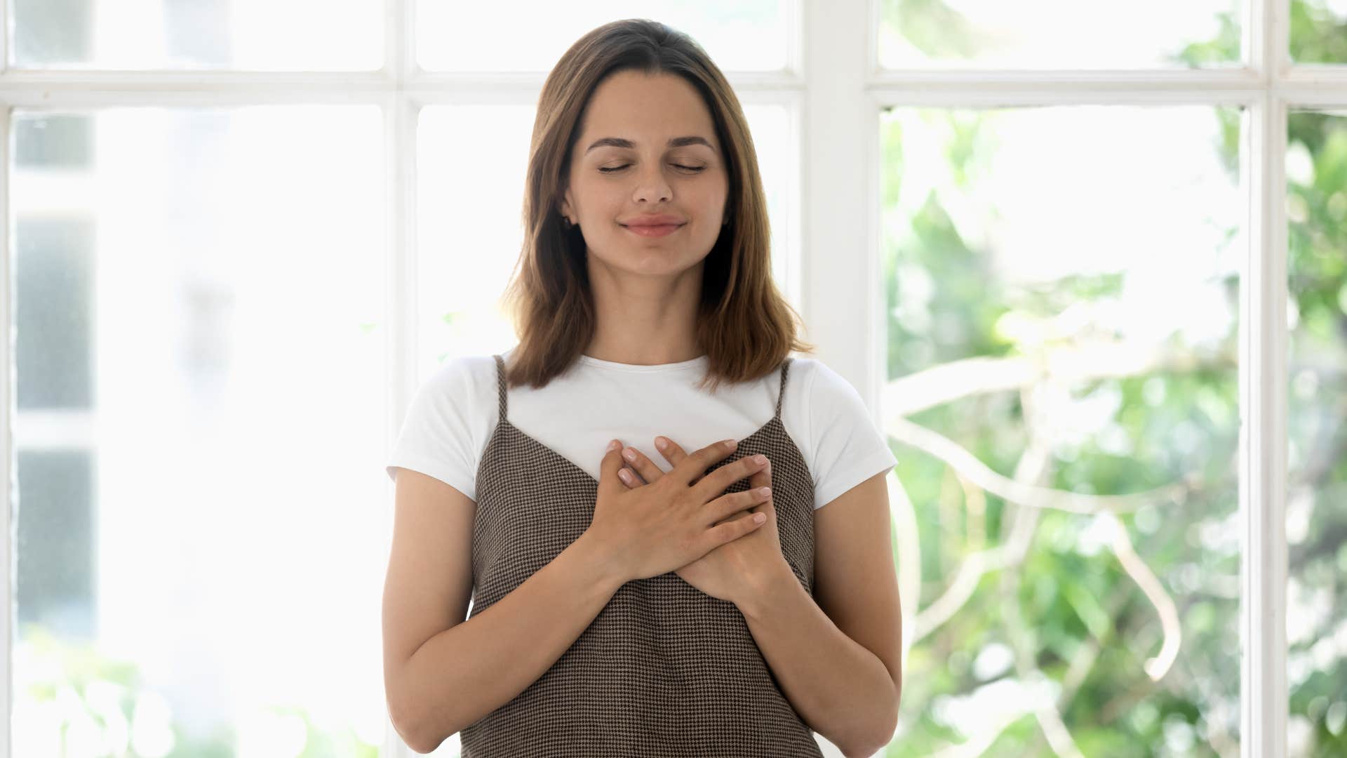 habits that instantly signal someone’s been through more than they let on being unusually caring and generous to others