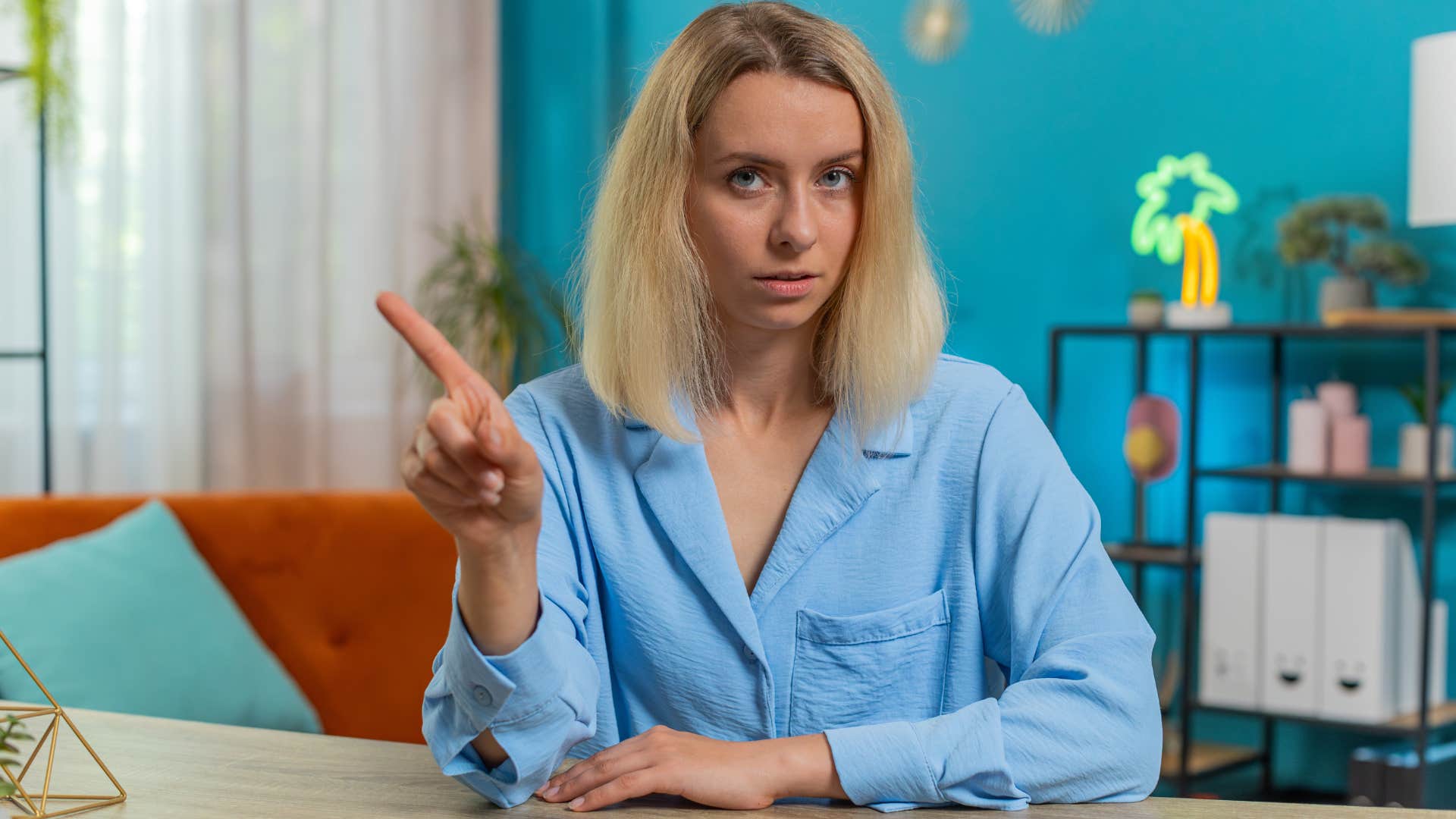 woman with the habit of saying no that quiets her mind
