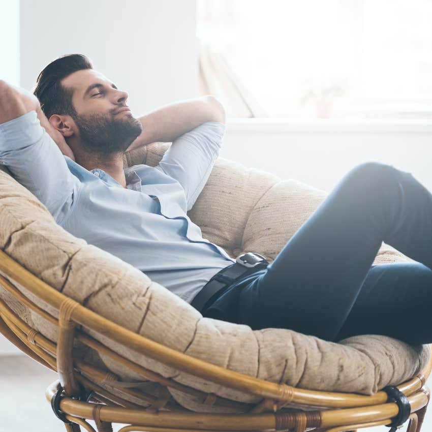 happy man who lives by the principle of knowing how to chill