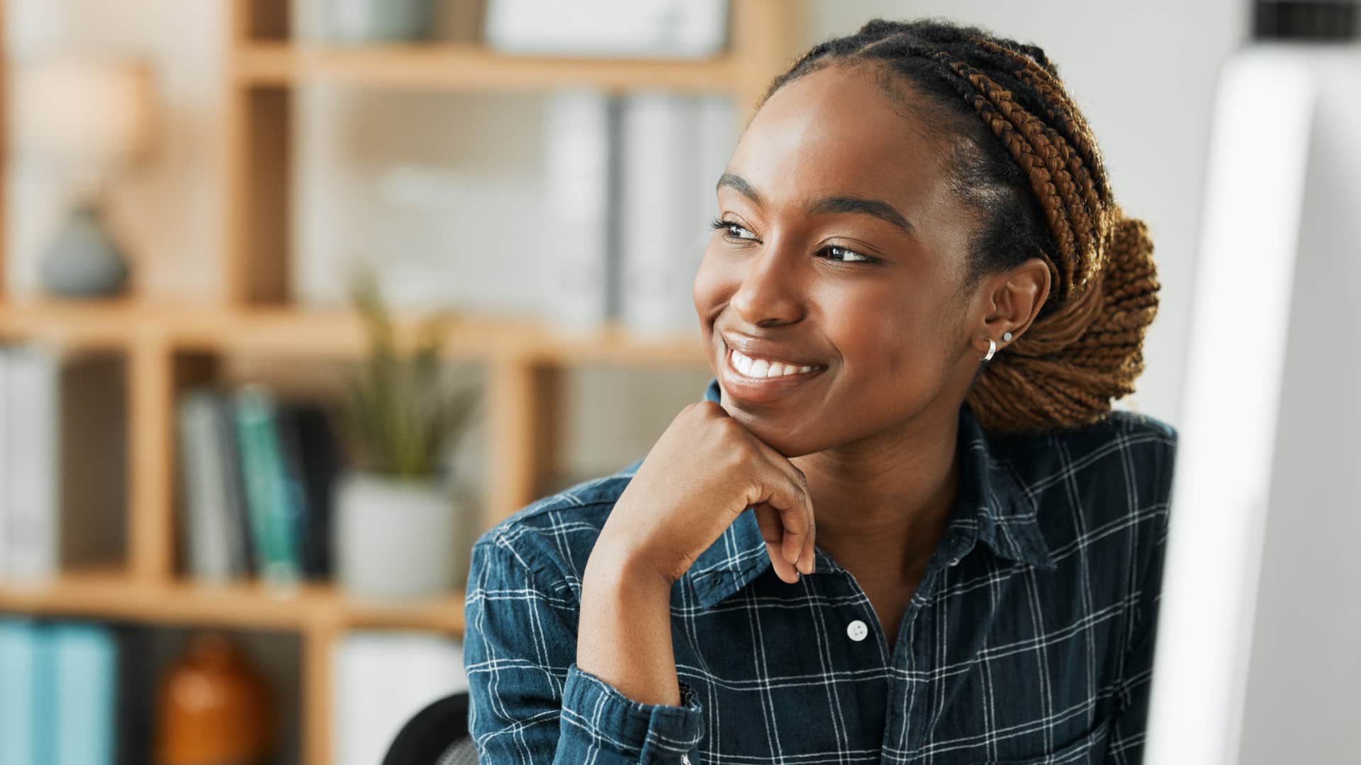 woman thinking about pivoting in her choices