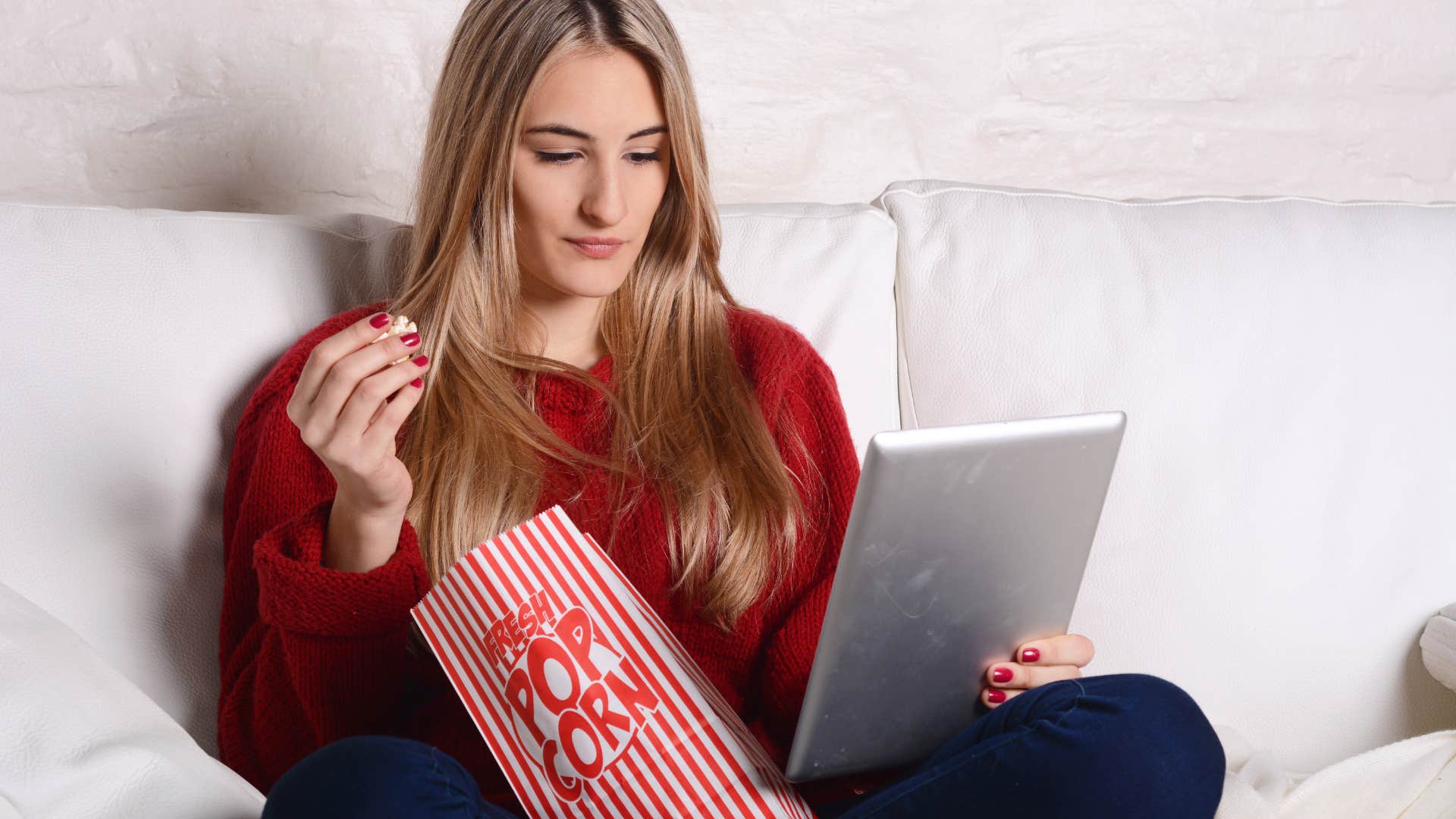 little things frugal people have in their homes that wealthy people pay way too much for budget-friendly streaming services