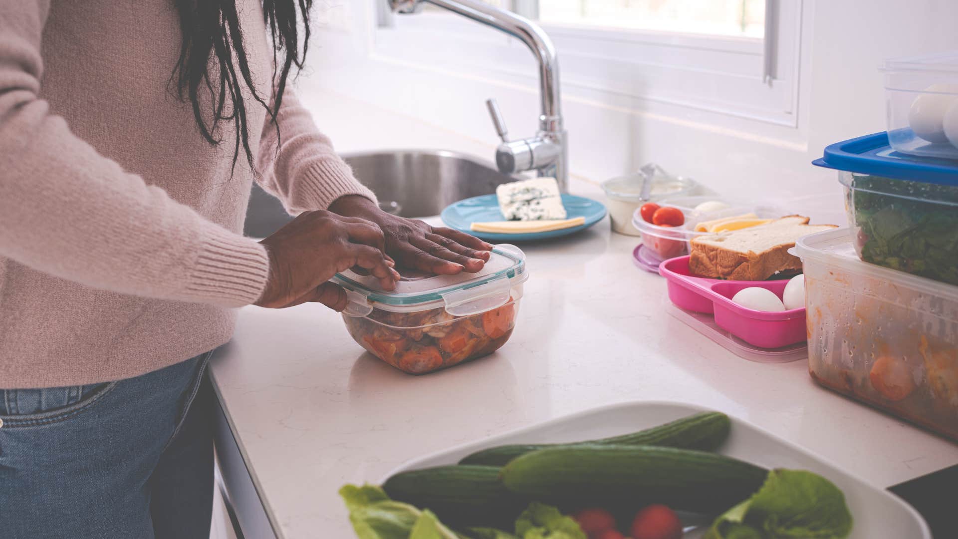 little things that instantly reveal someone grew up without money they’re overly cautious about wasting food