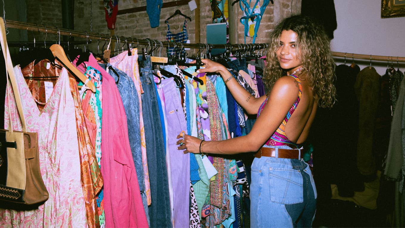 lucky color wear manifest money love confidence peace