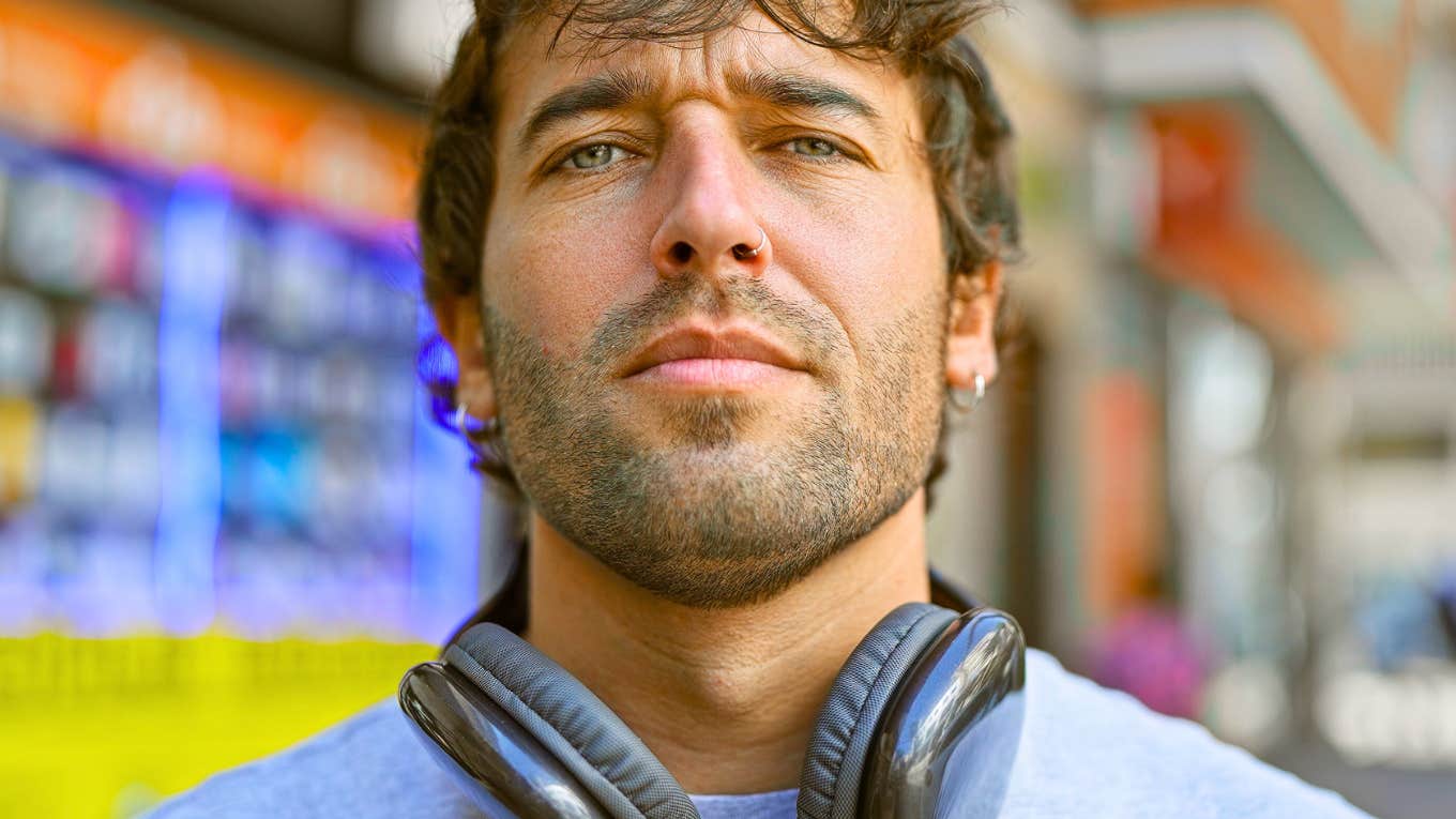 Men Who Can't Acknowledge Their True Feelings Usually Have These Reasons Men Who Can't Acknowledge Their True Feelings Usually Have These Reasons