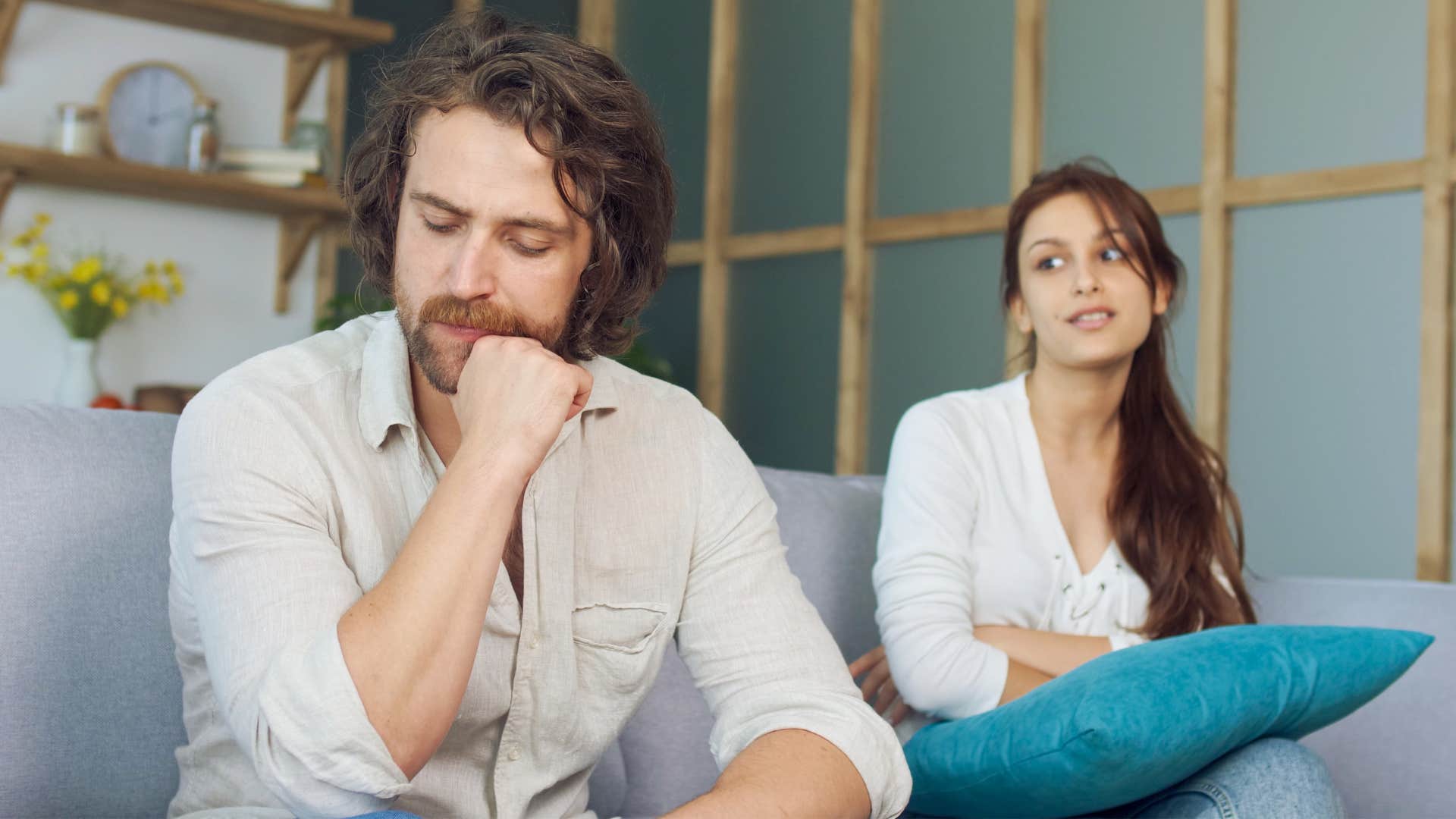 a man tries to guilt trip his girlfriend