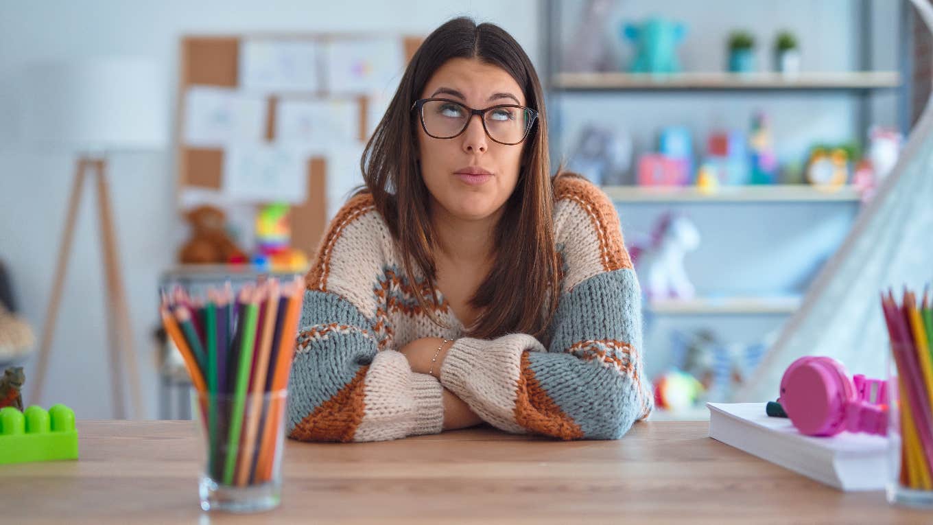 mom tells daughter stop complaining poor elementary teacher mom tells daughter stop complaining poor elementary teacher