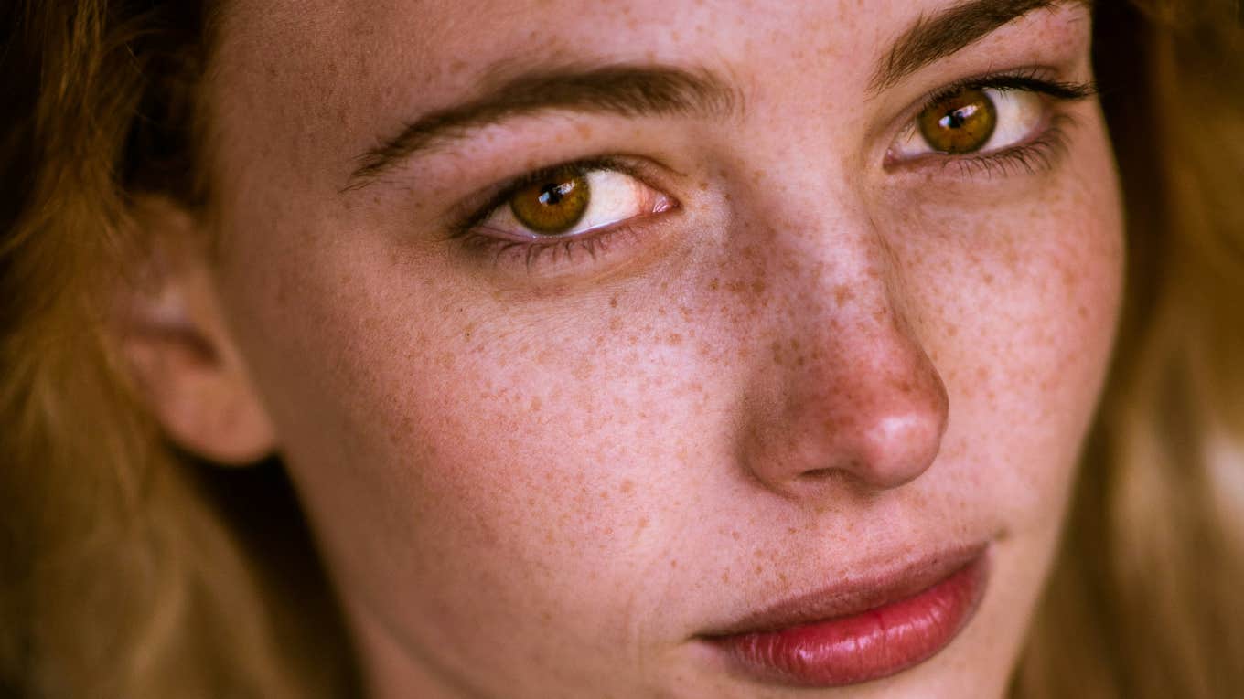 Outdated Dating Stereotypes About Men And Women That Make Absolutely Zero Sense Woman knows outdated stereotypes.