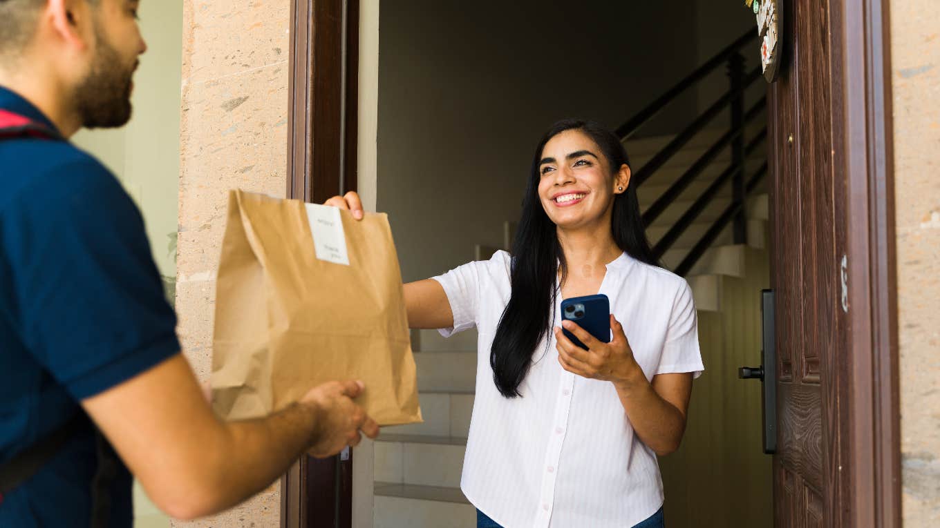 people praise doordash driver complying customers highly specific demands driver following customer requests
