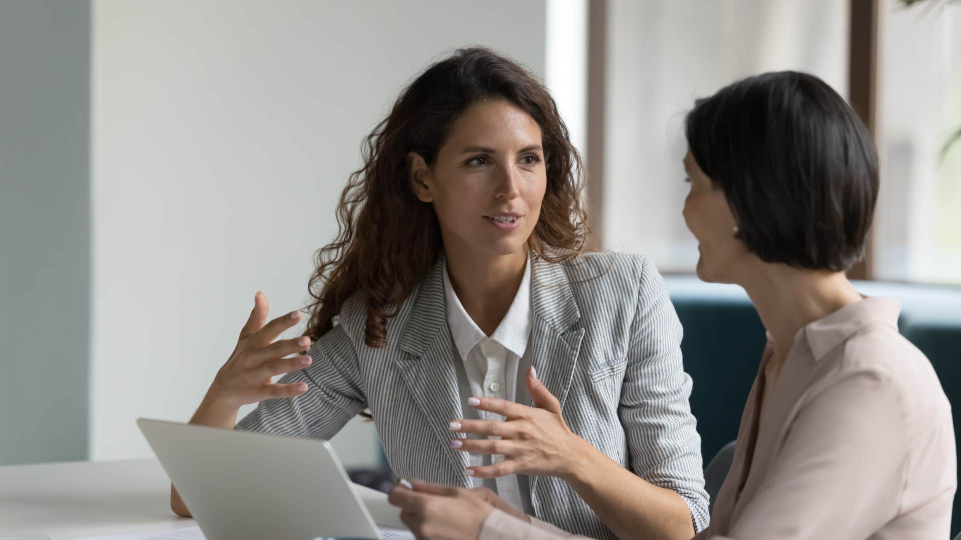 woman who is less stressed not rewarding drama