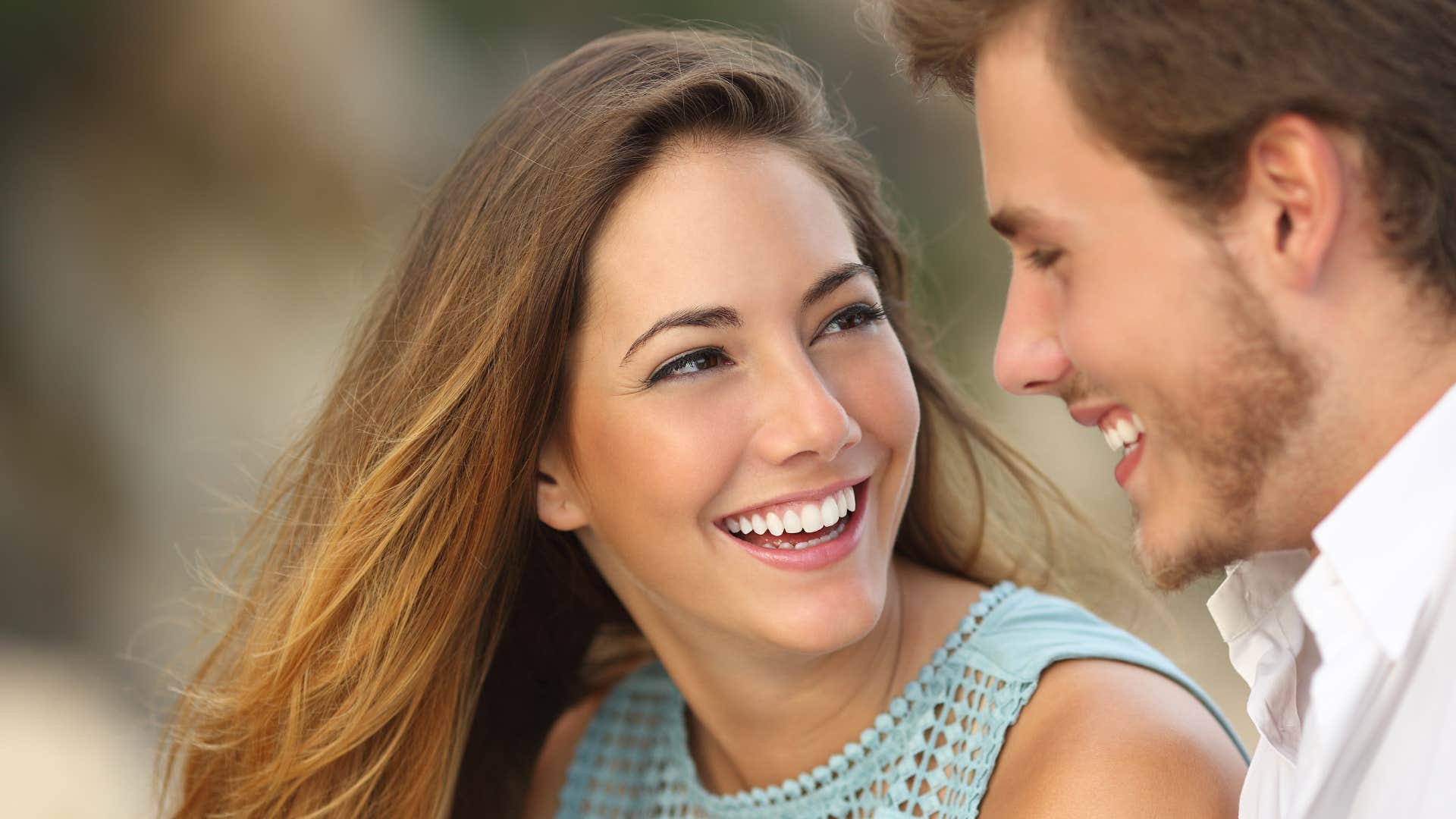 man dropping the phrase i'll be there for you with woman he's into