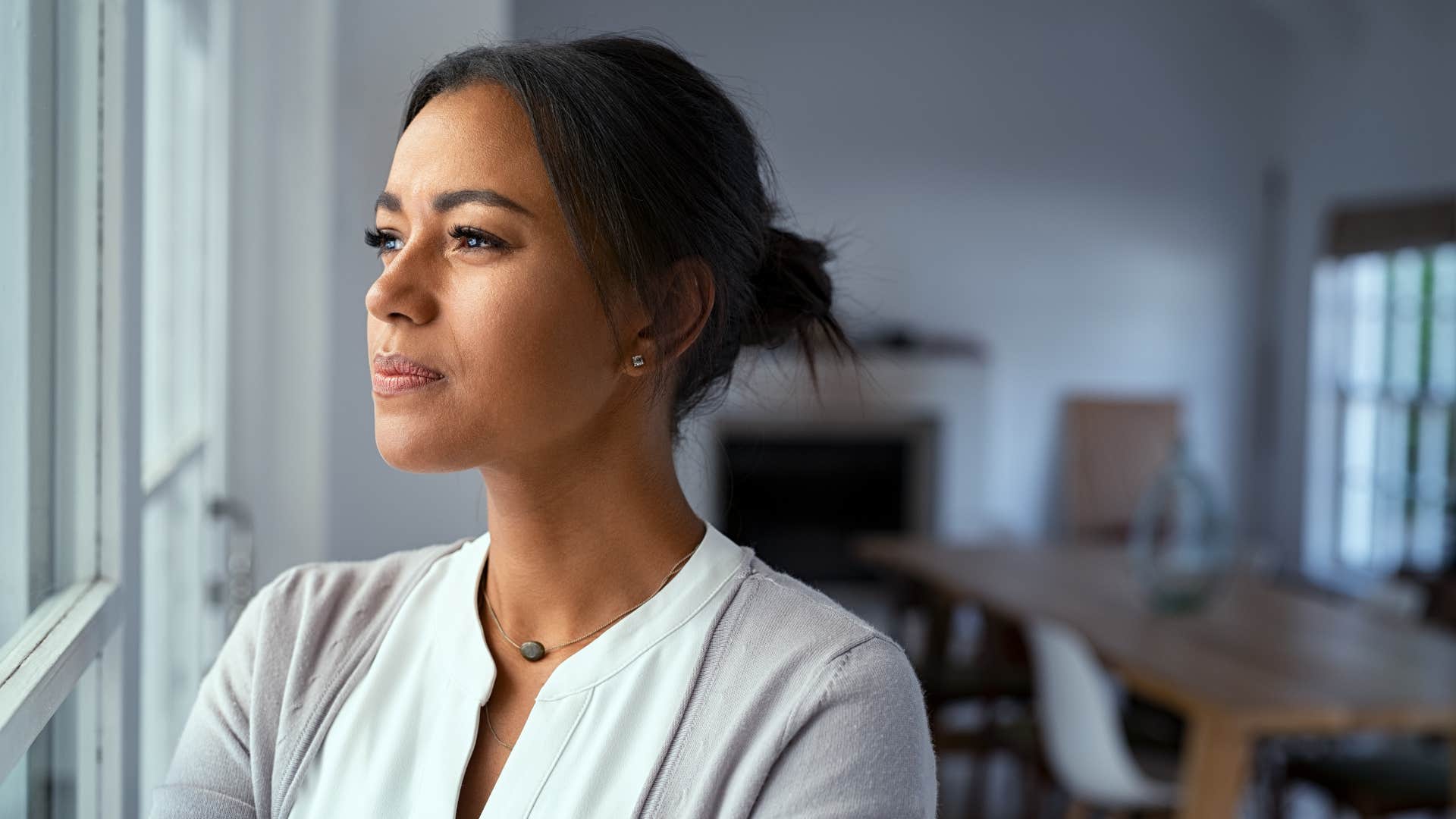 woman using the powerful phrase feel your emotions to calm down