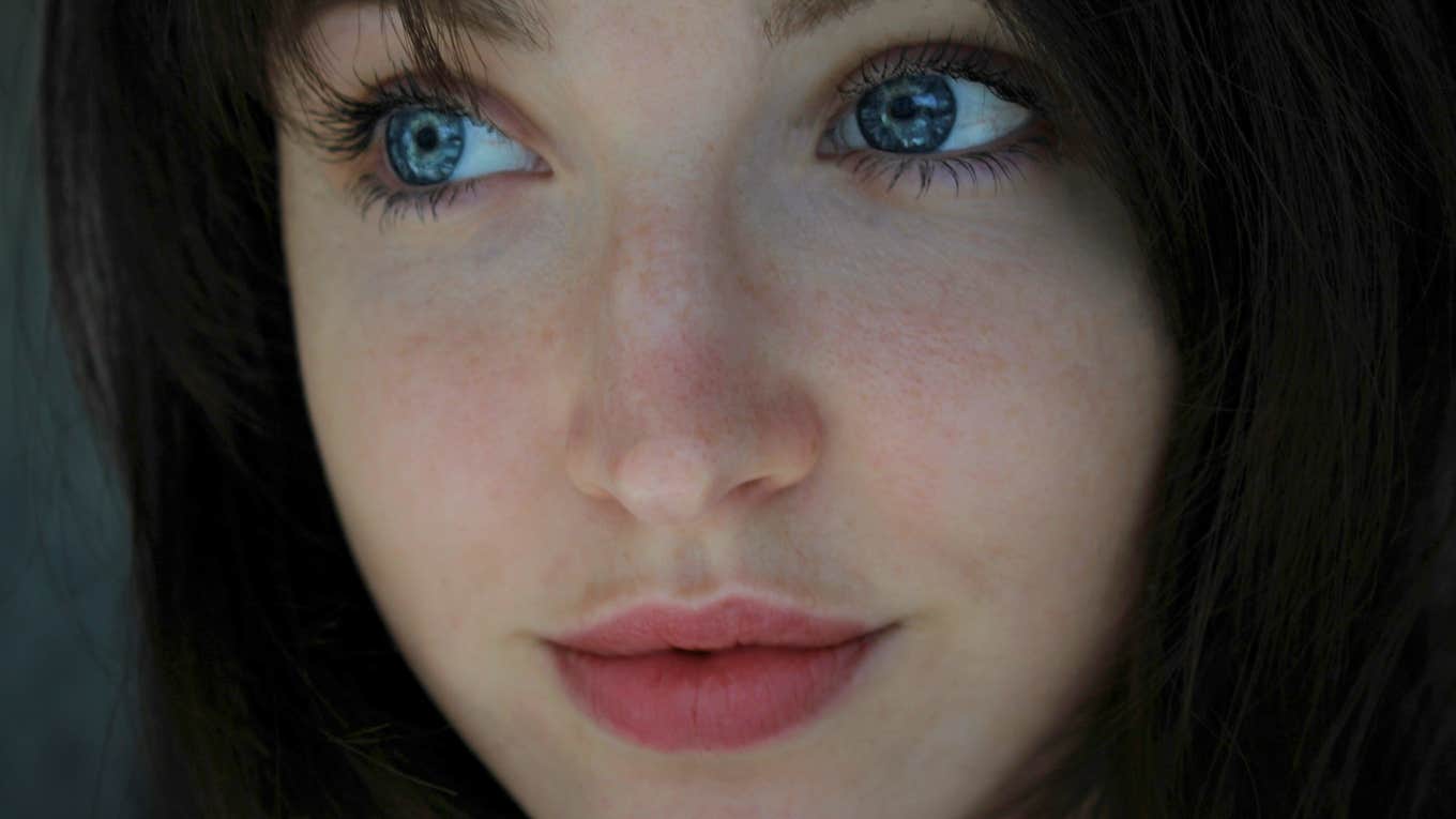 Qualities Extremely Attractive Just Naturally Have Woman is naturally attractive.