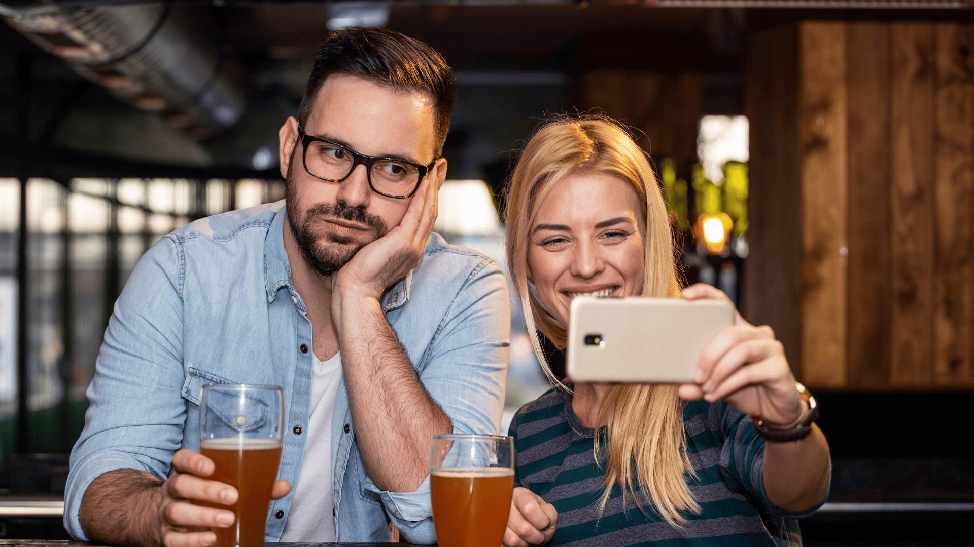man refuses to interact with his girlfriend on social media