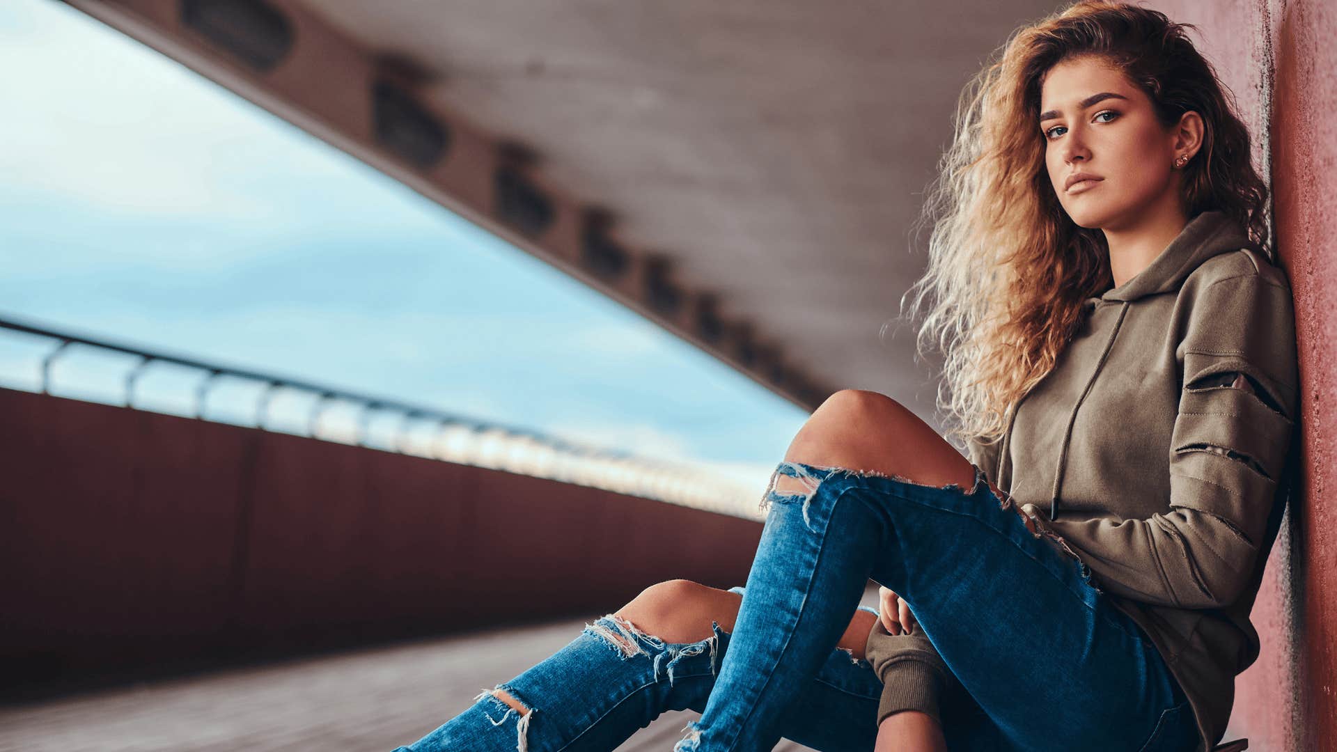 woman knows Something just feels off so she sees the sad signs he's simply not the one for her