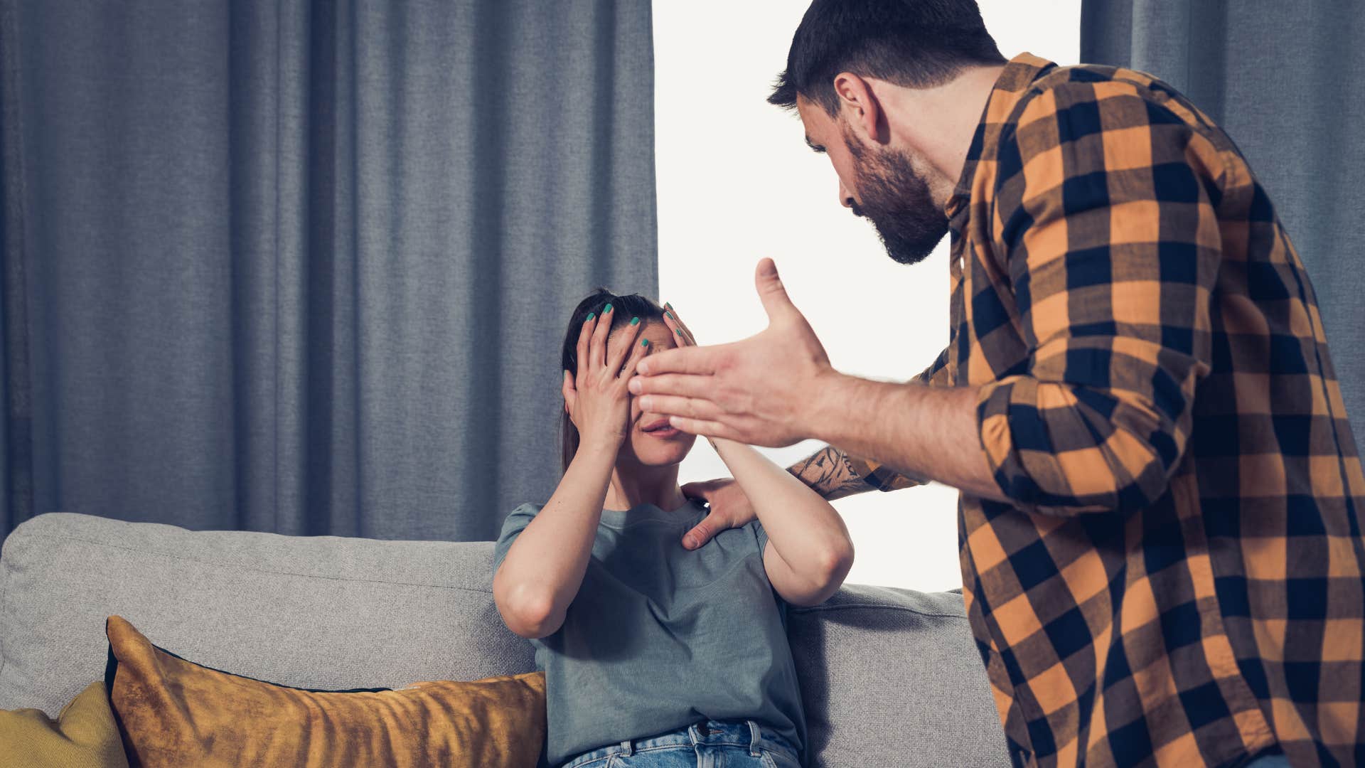 woman dealing with possessive man who needs control to feel secur