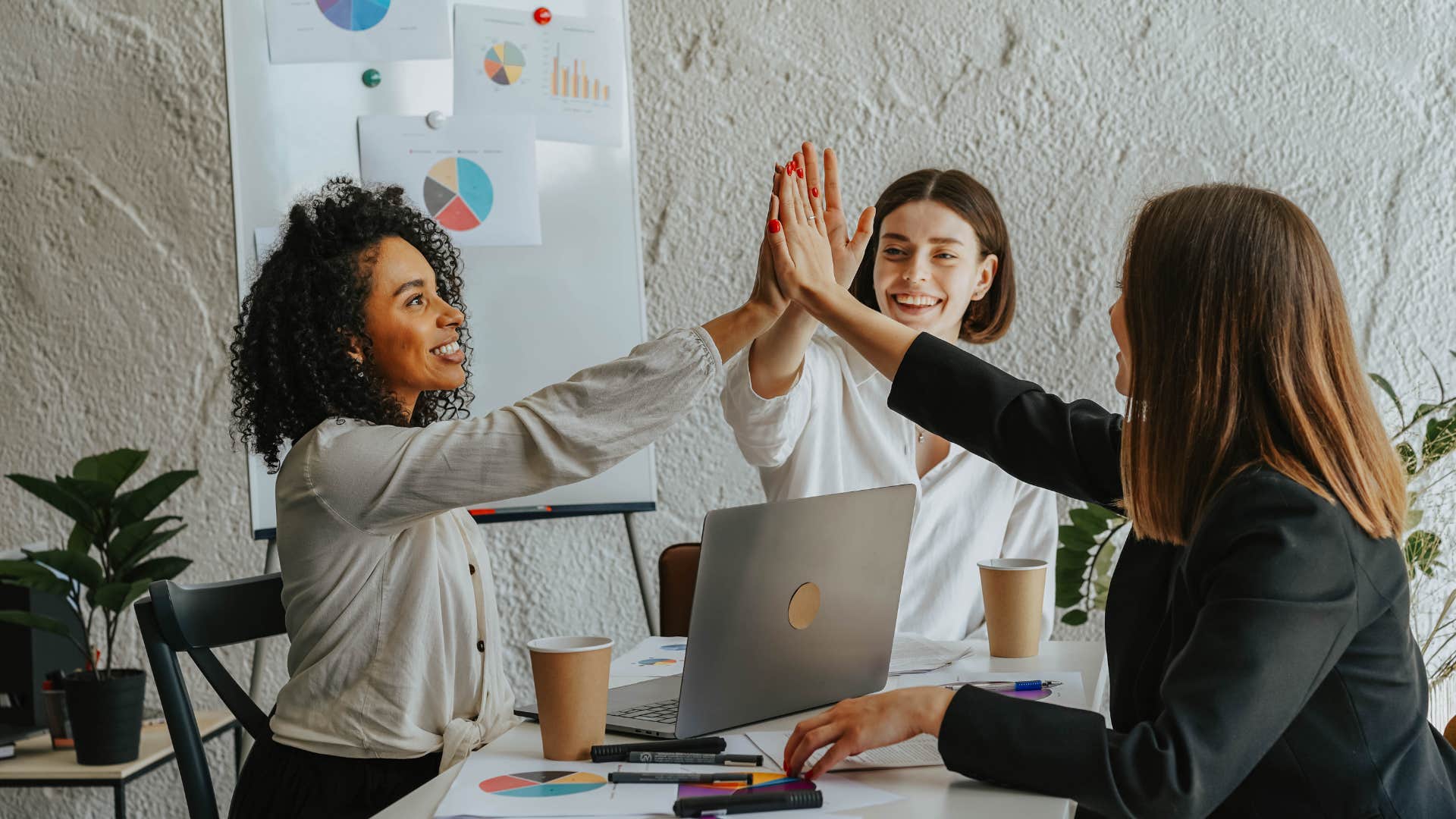 signs of a highly intelligent employee that seem like they would backfire, but never do ignoring KPIs
