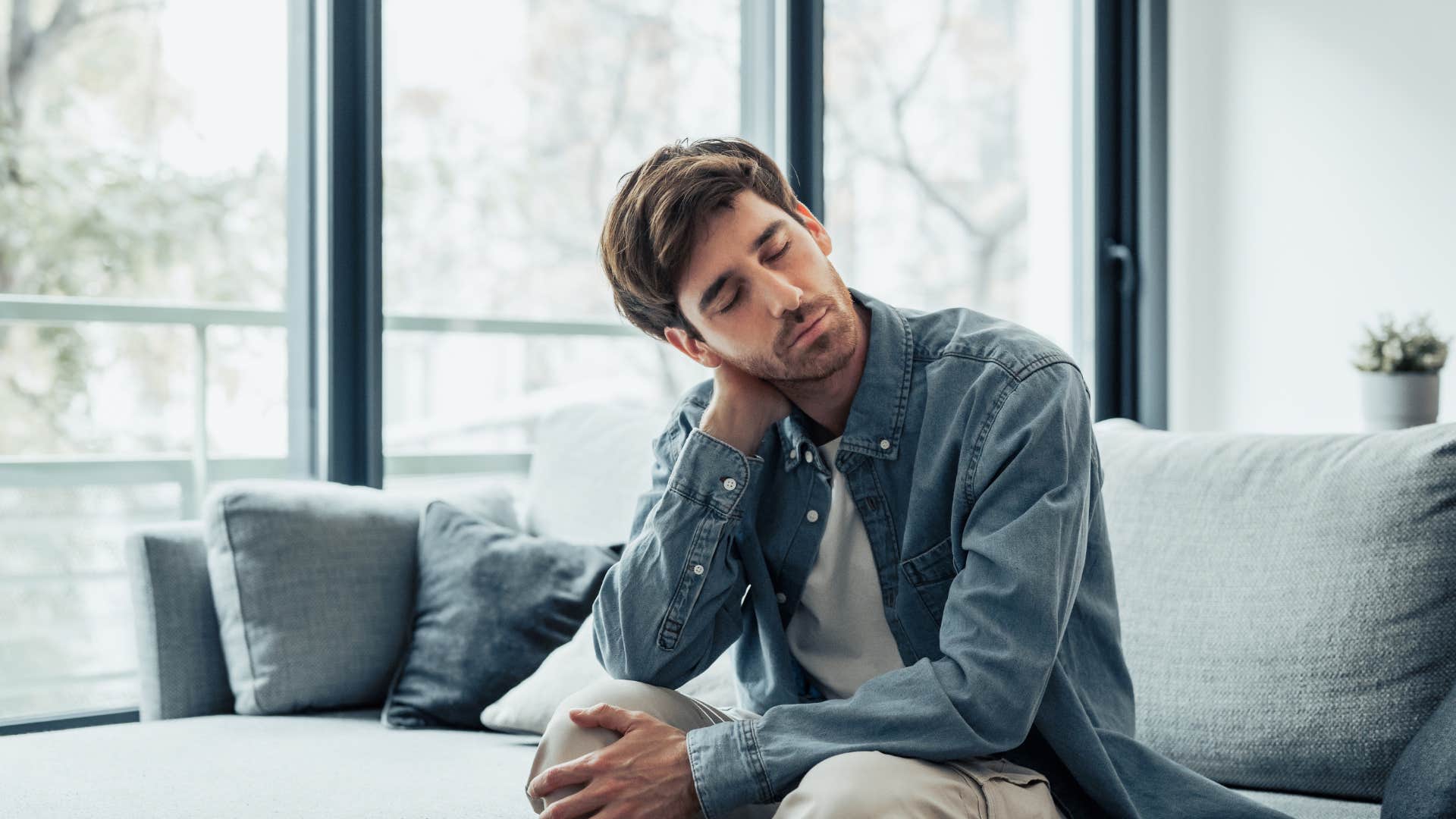 man who grew up feeling unloved and he has difficulty expressing emotions