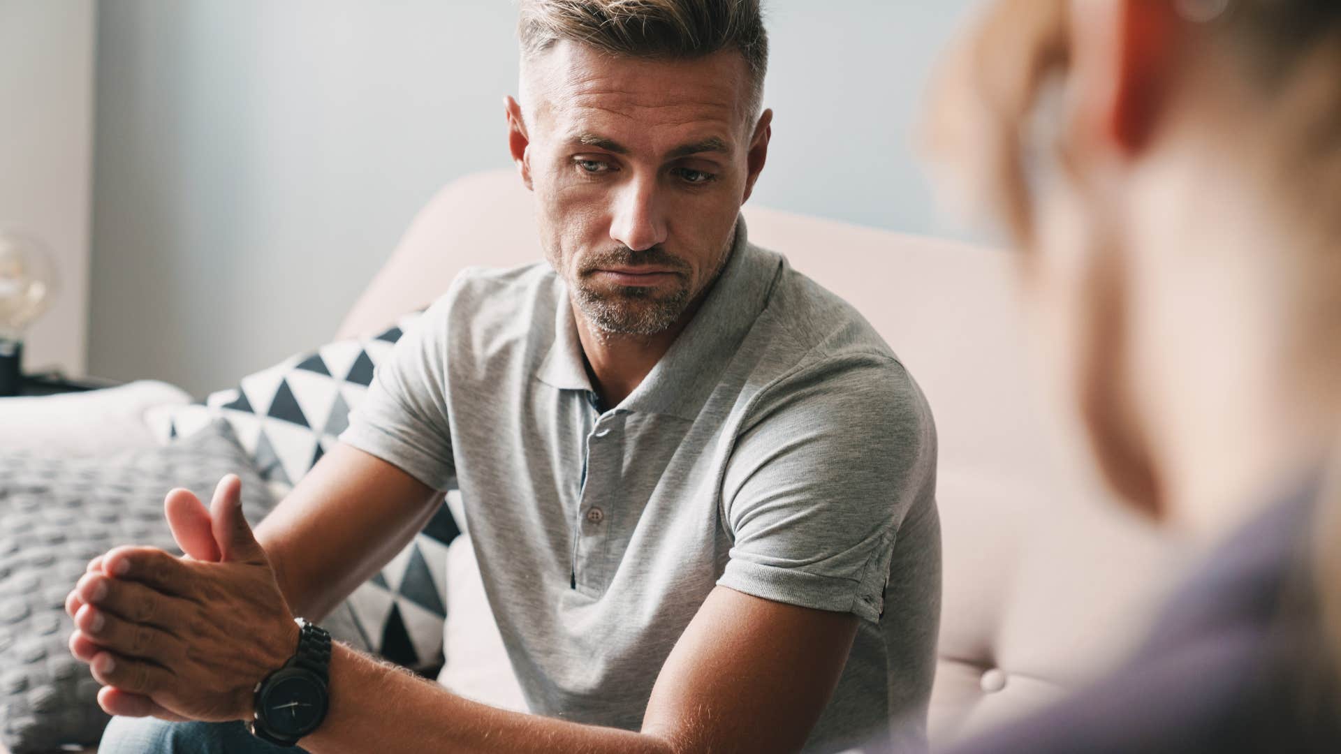 immature man who lacks ambition in his life