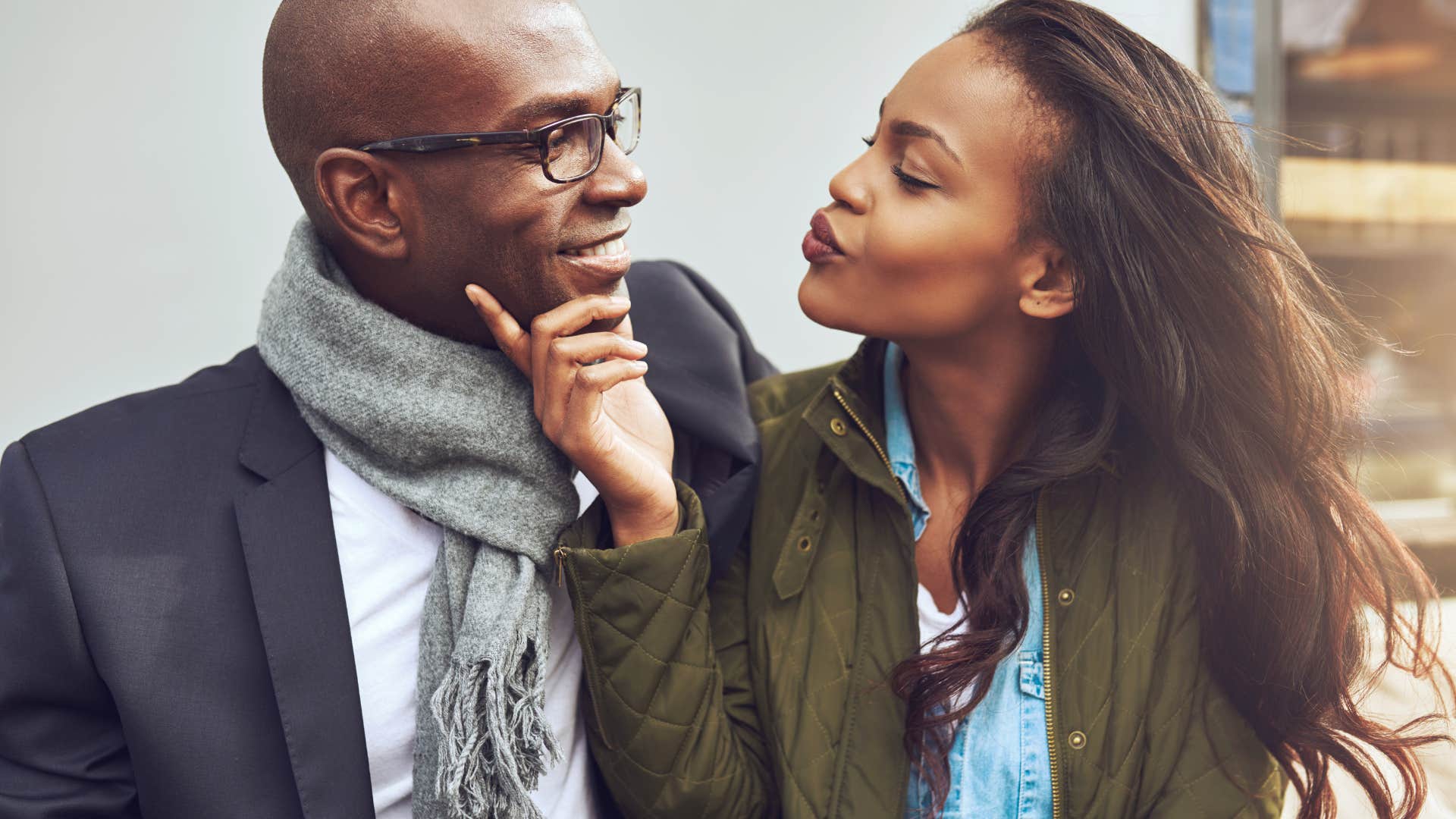 woman who pushes friends and family away by flirting with their partner
