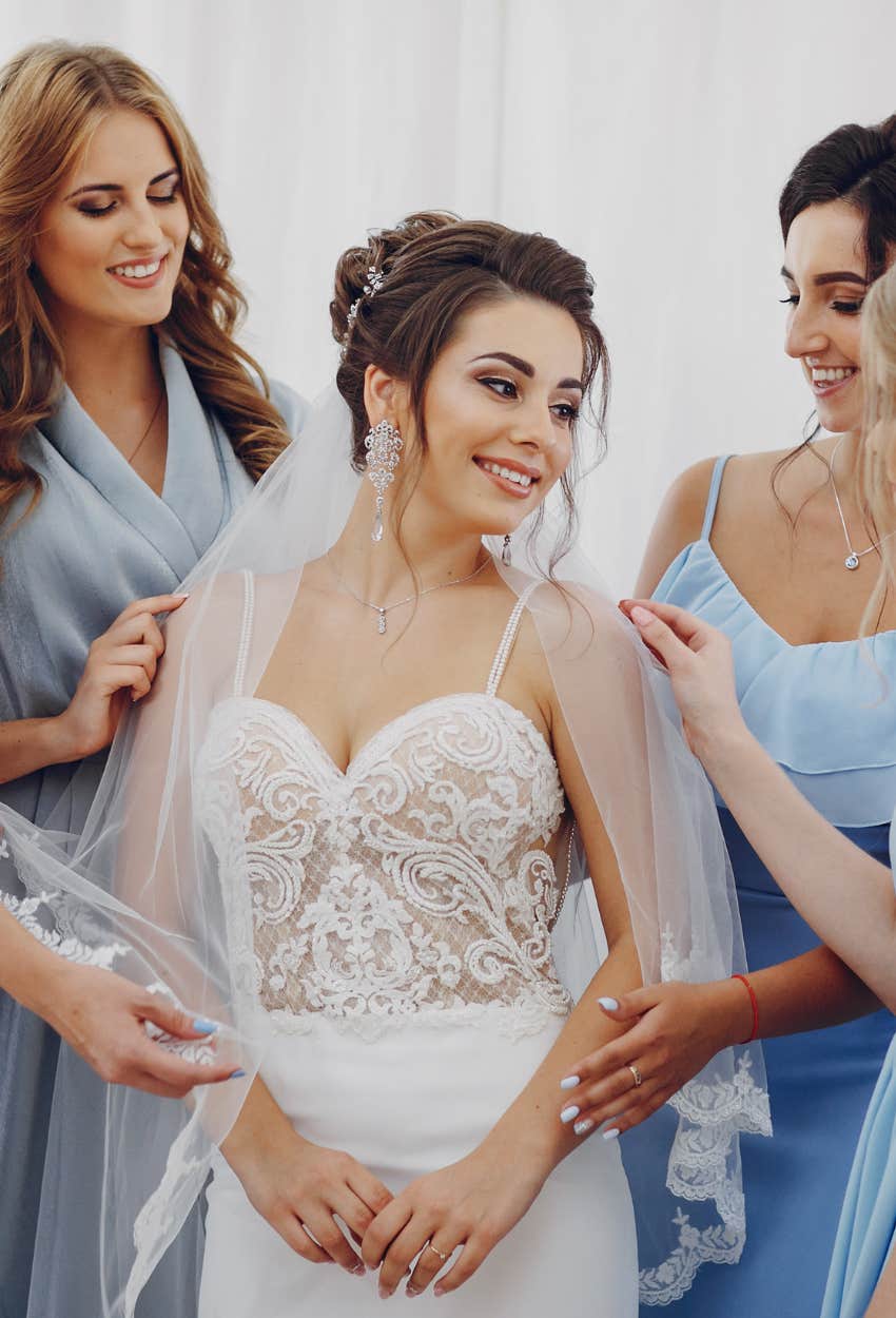bride with bridesmaids