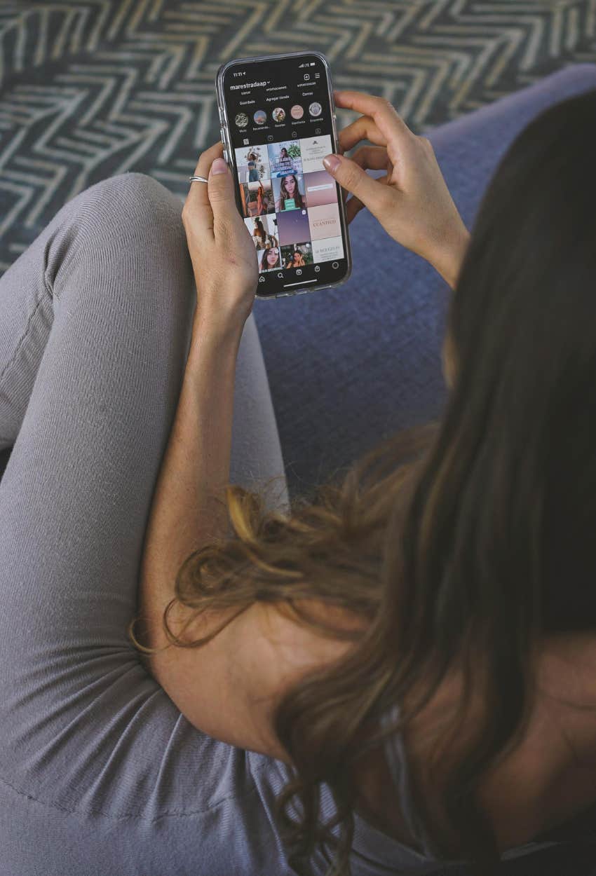 Background Screener Warns Job Seekers Companies Are Looking At Social Media Comments and it impact hiring