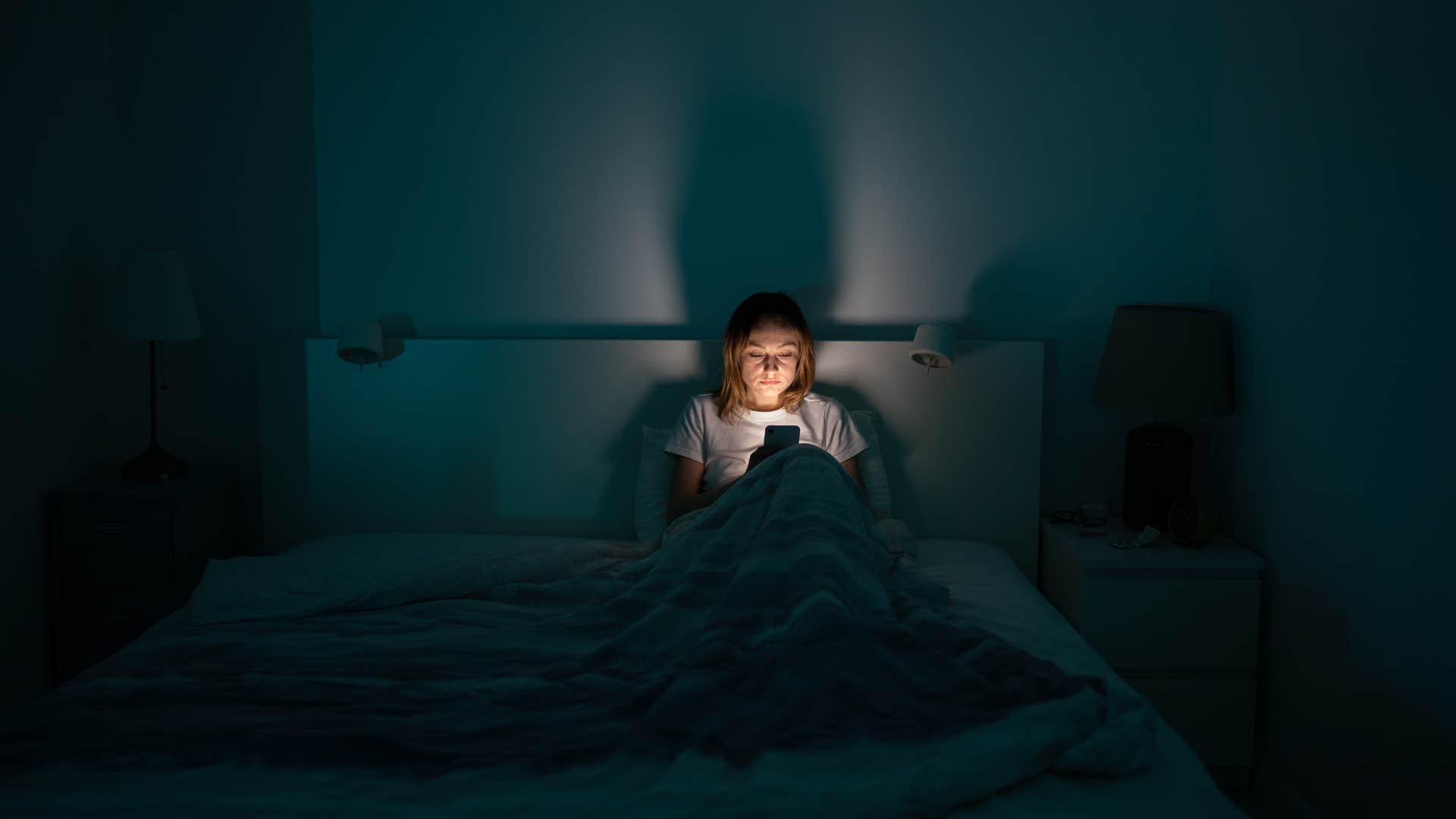 normal habits ruin lives social media