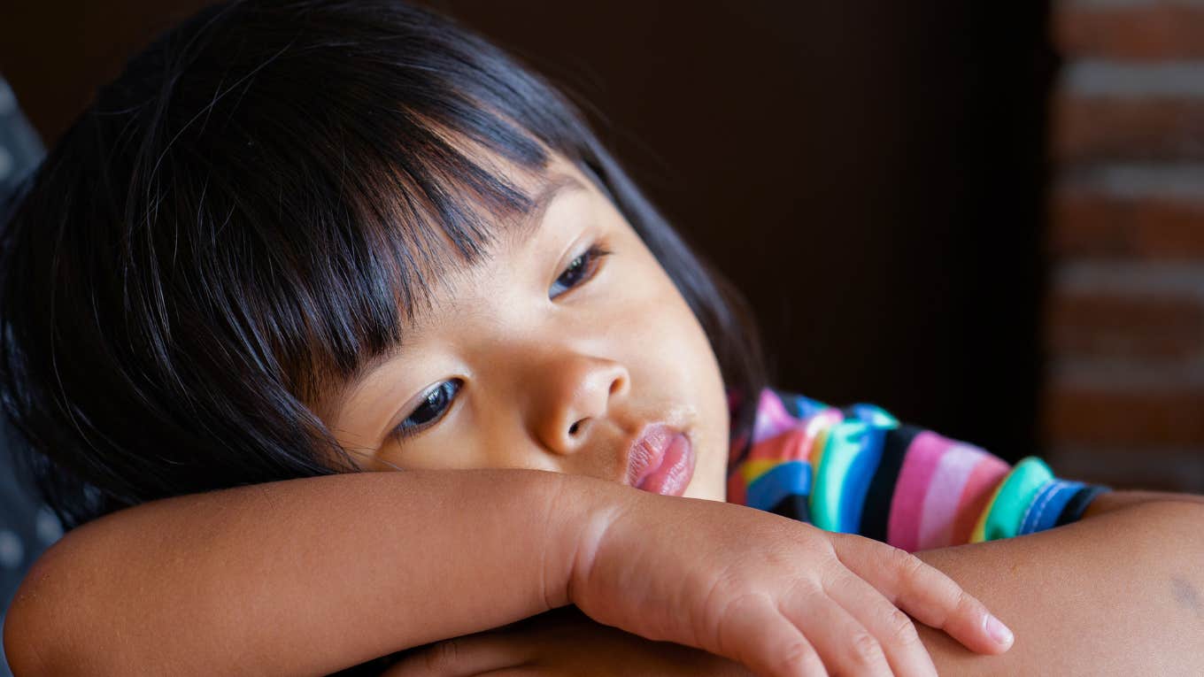 Quiet Signs Someone Grew Up Feeling Emotionally Neglected (Even If They Hide It Well) Kid grew up emotionally neglected.