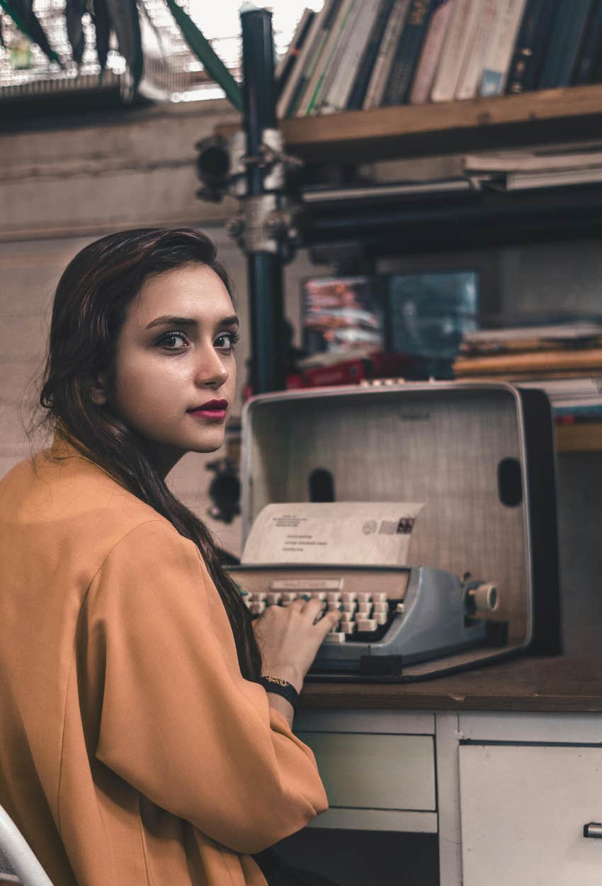 typewriters sounds people born after 2000 wouldnt recognize