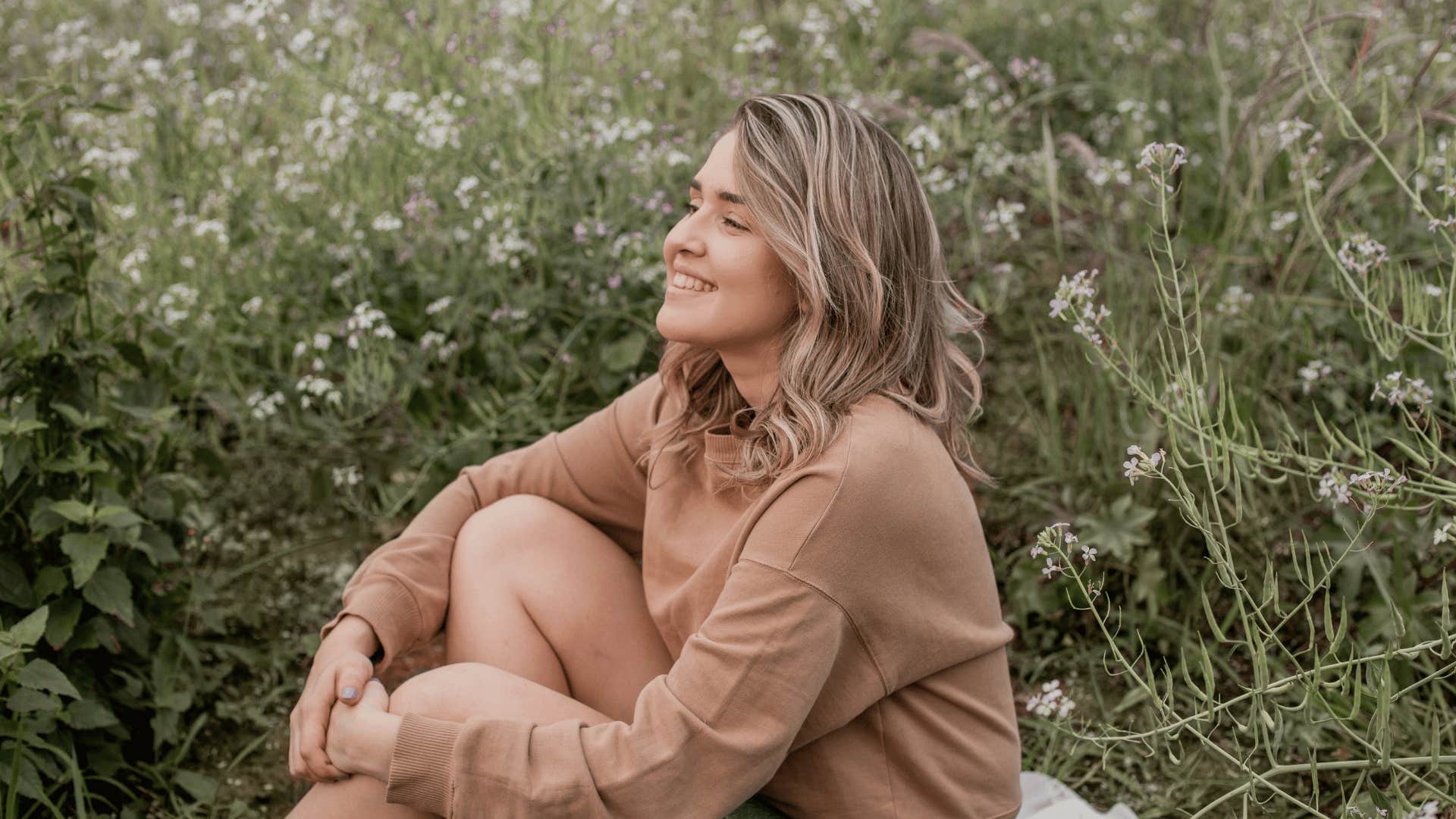 strong woman wake up grateful are self-compassionate