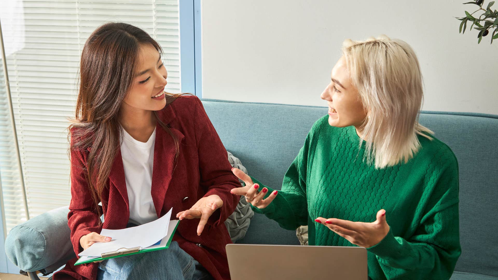subtle habits that reveal someone is smarter than they let on they tend to be more interested in how people think than what they think
