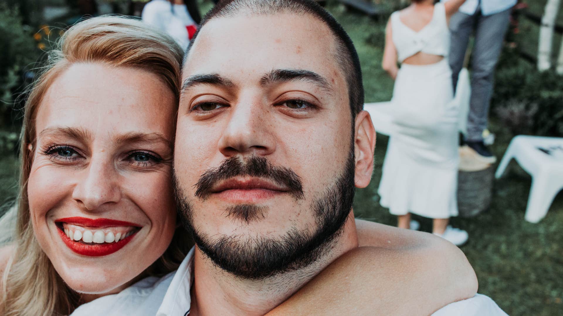 man says everything's great but woman can tell it's not