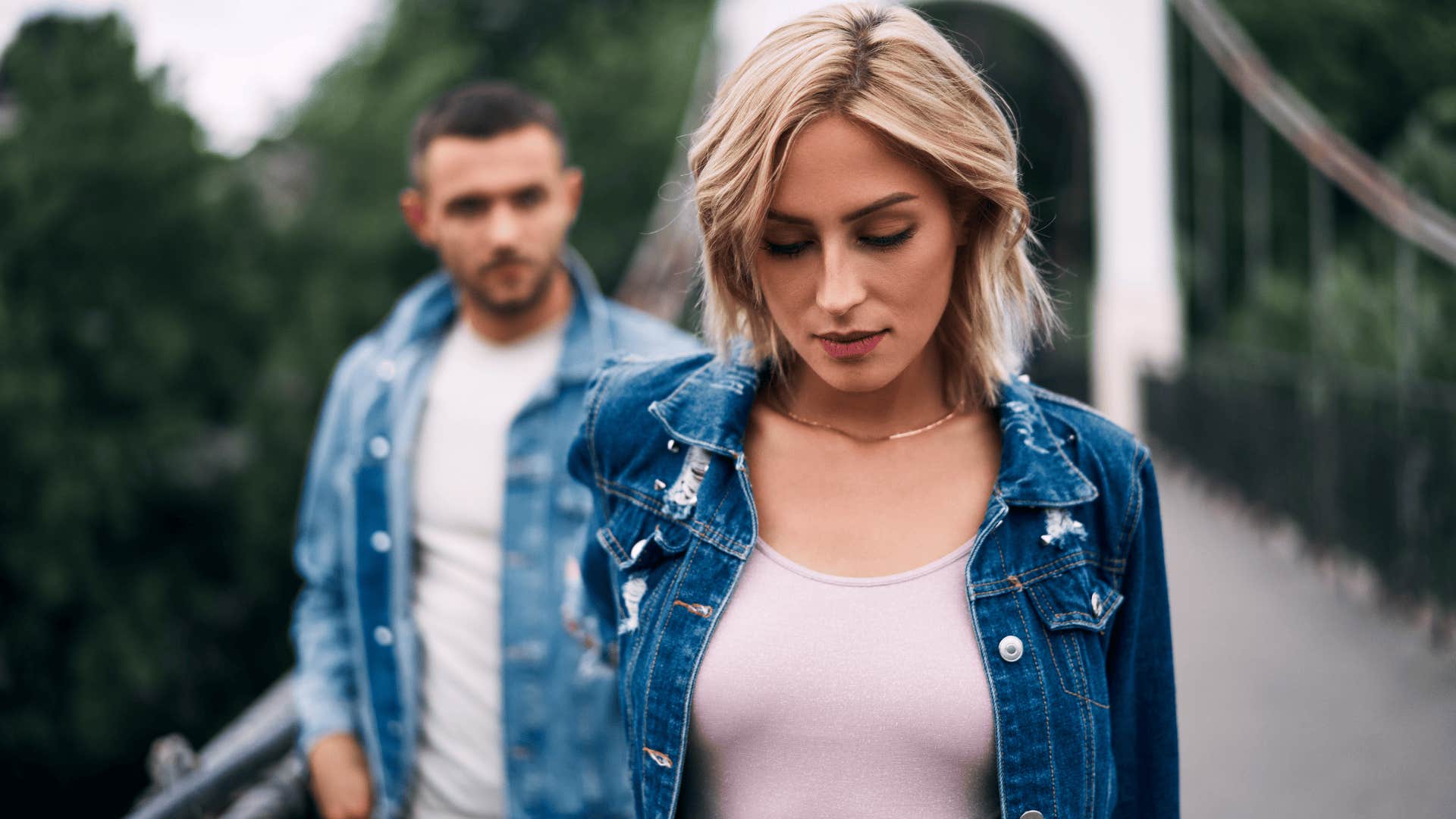 man suspects woman is lying to him because she gets mad or defensive