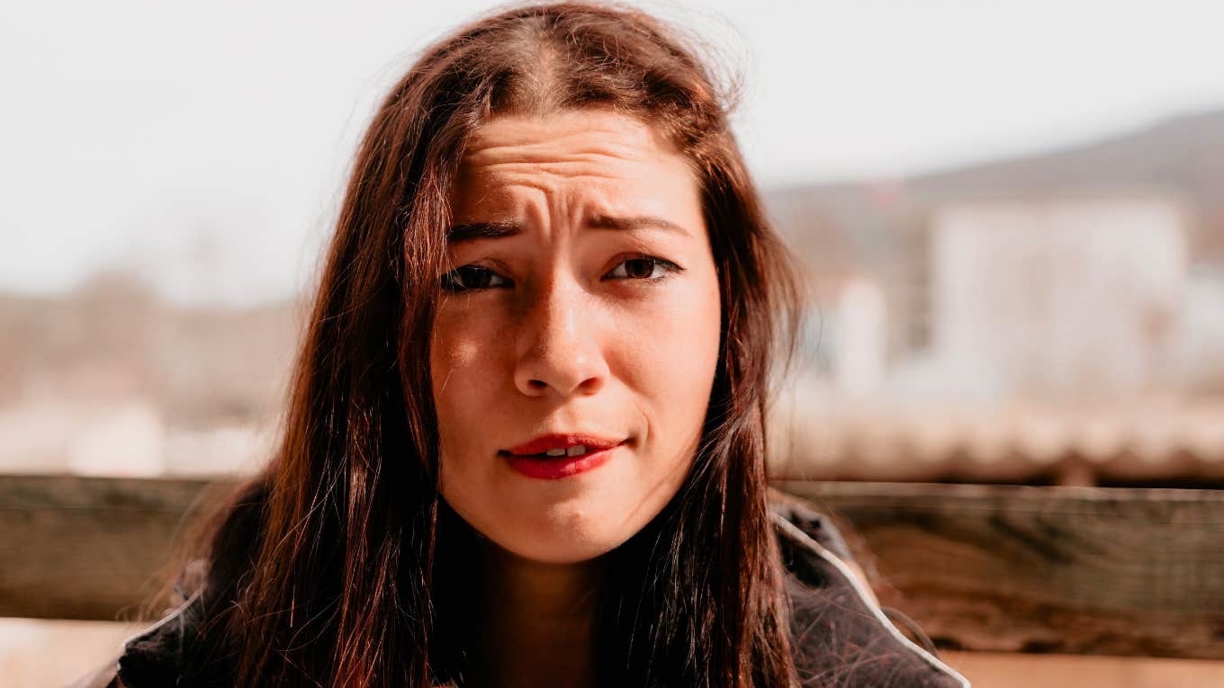 Things Average People Think Are Status Symbols That Mean Nothing To Highly Intelligent Minds Things Average People Think Are Status Symbols That Mean Nothing To Highly Intelligent Minds
