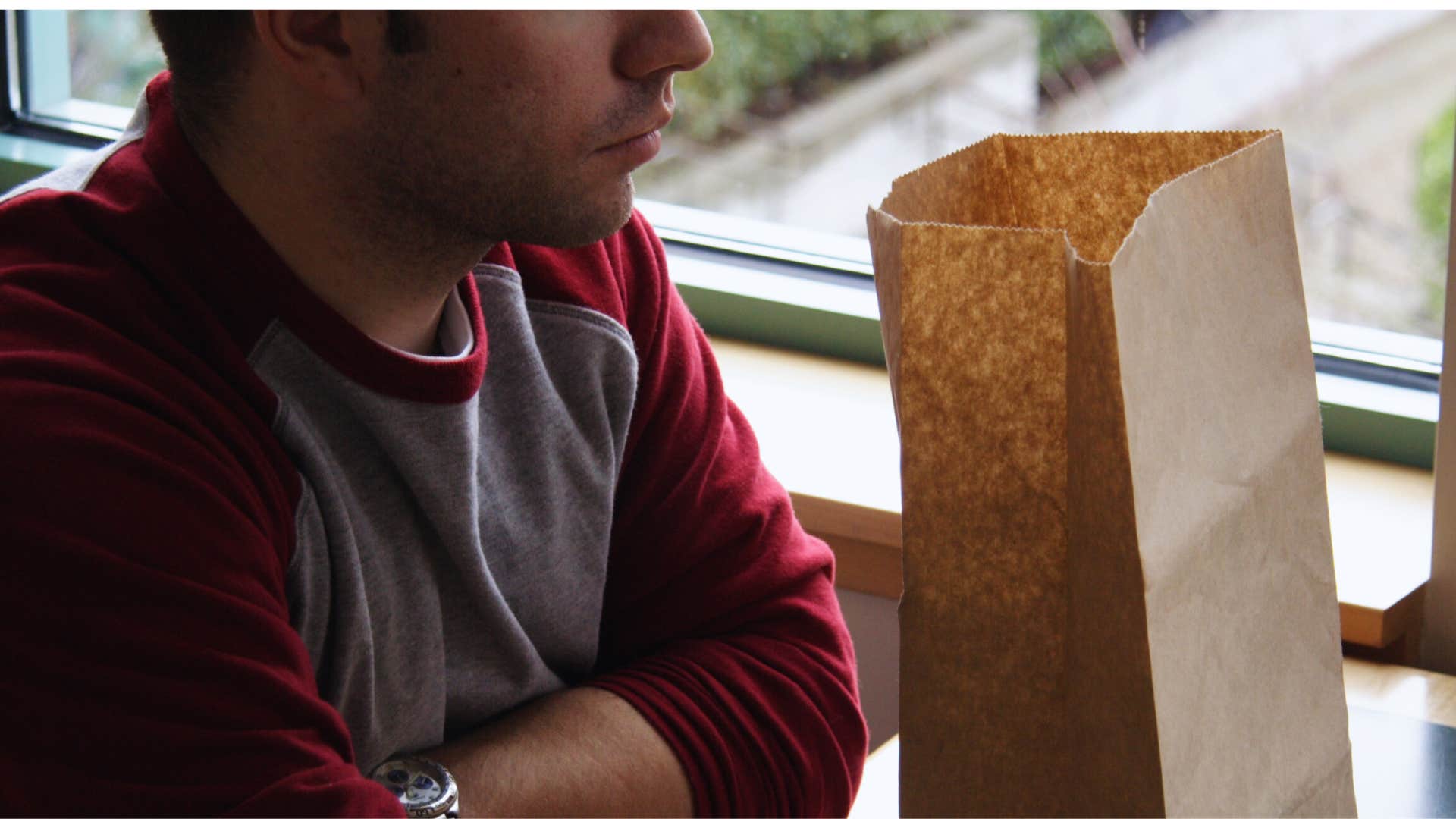 bring their own food things budget-savvy people do that make everyone else feel a little guilty