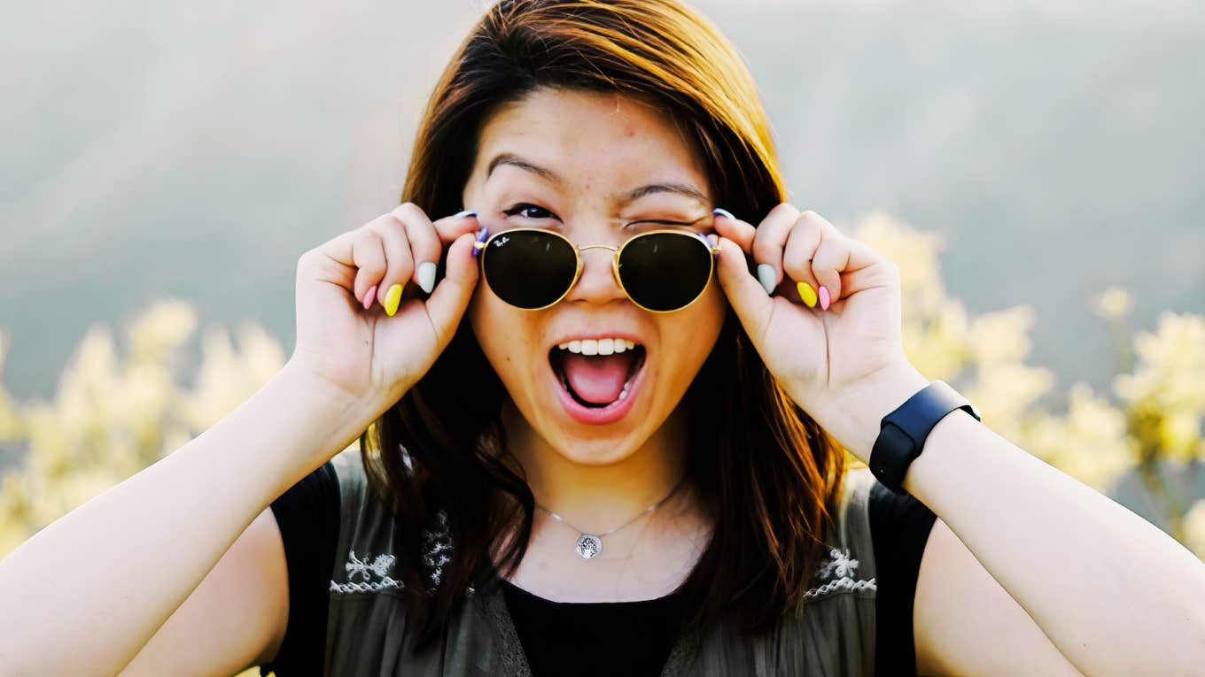 8 Things Fun People Do On A Regular Basis To Reclaim Their Time And Sanity Fun person reclaiming their time.