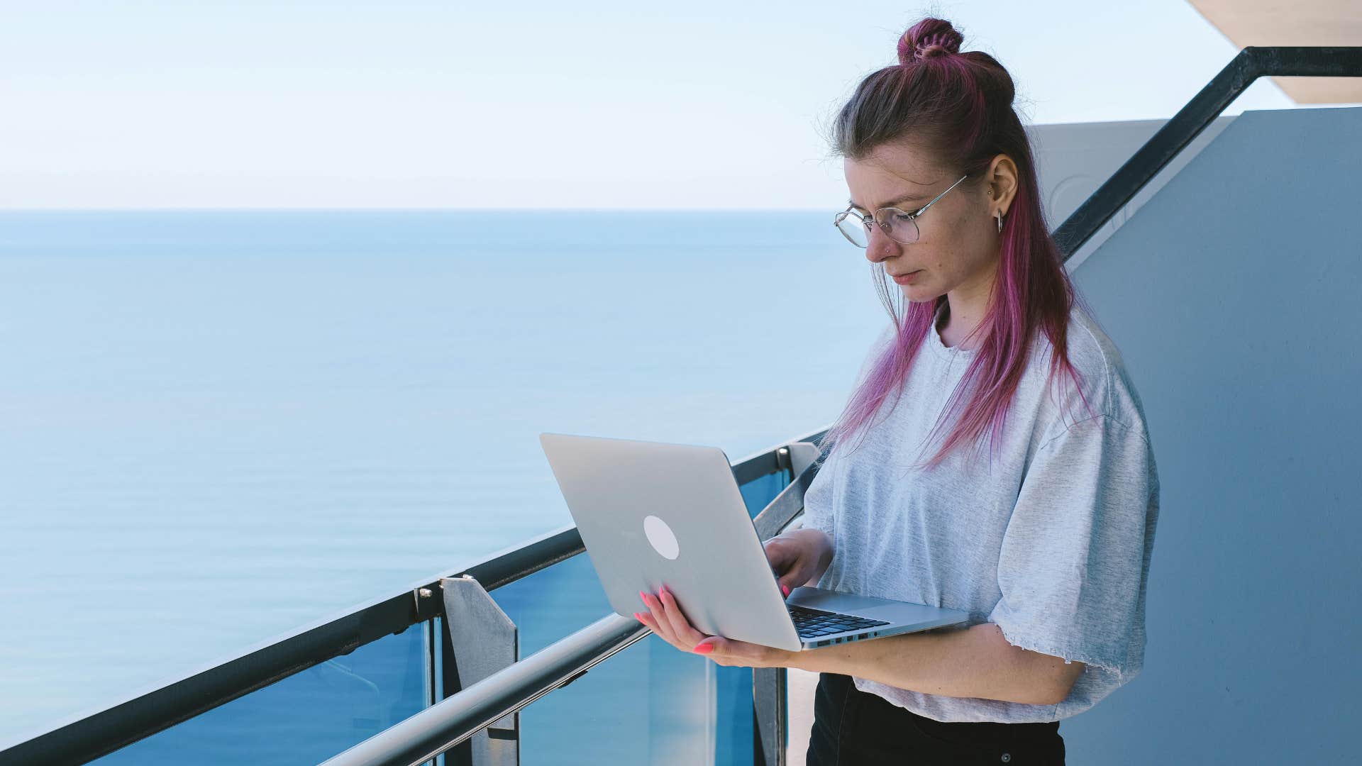 things Gen Z thinks they invented but actually existed way before their time remote work and digital nomad life