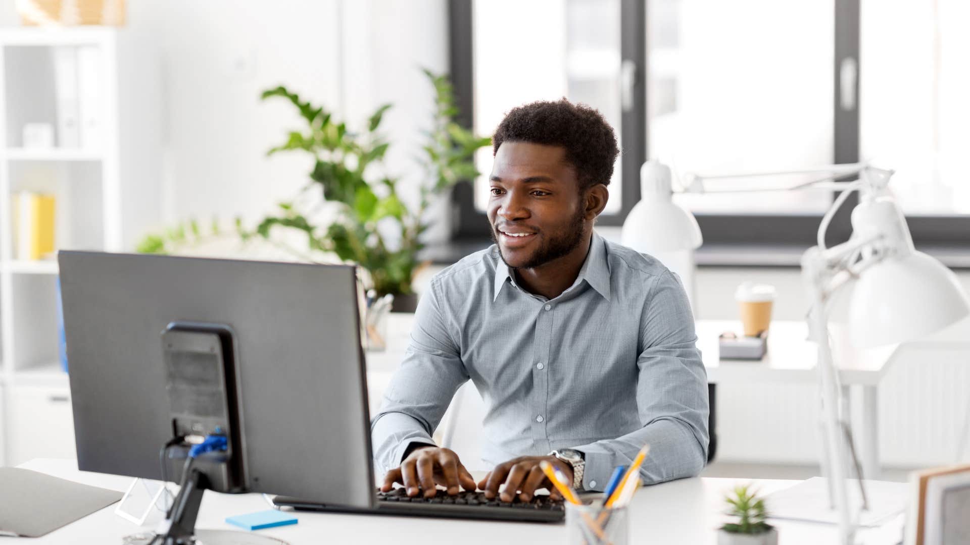 things genuinely secure people never brag about, even though they could, their job