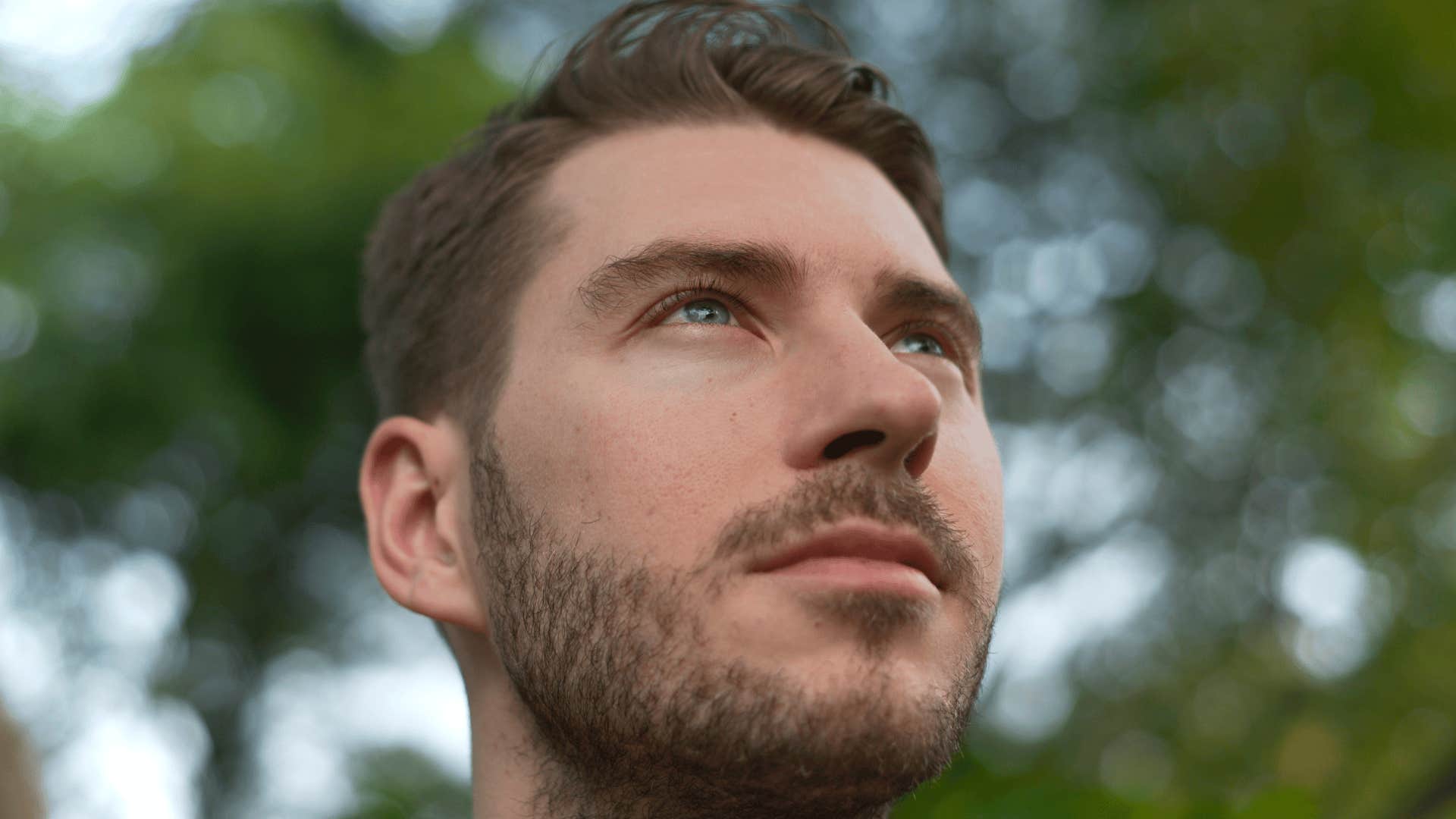 man sees the world differently than a woman does
