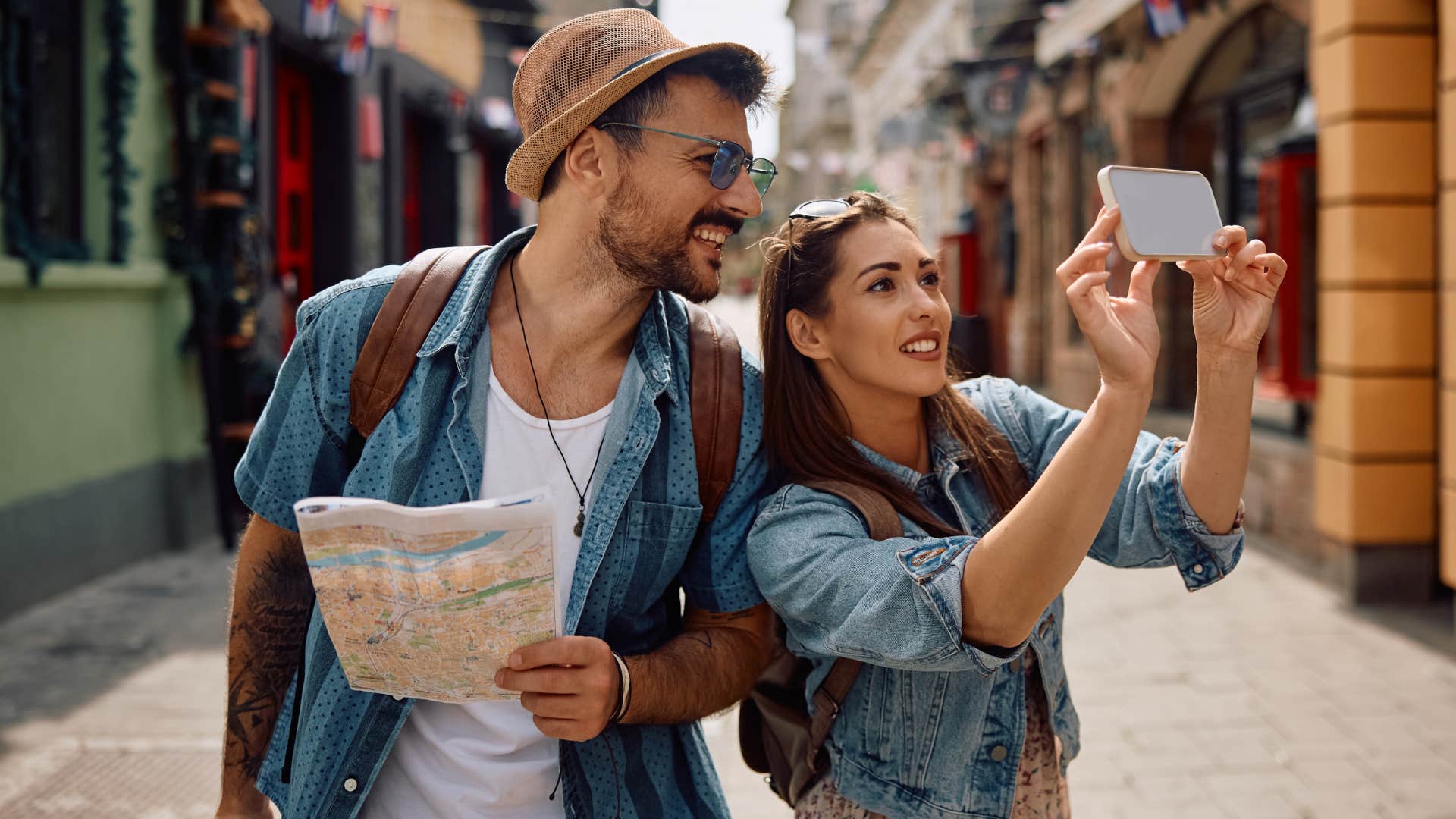 couple filming without spacial awareness in public