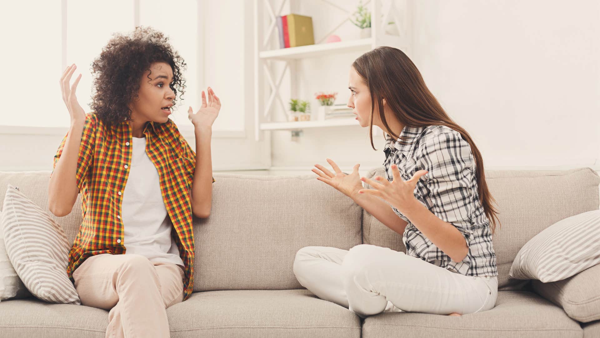 emotionally checked out woman telling friend she doesnt want to socialize
