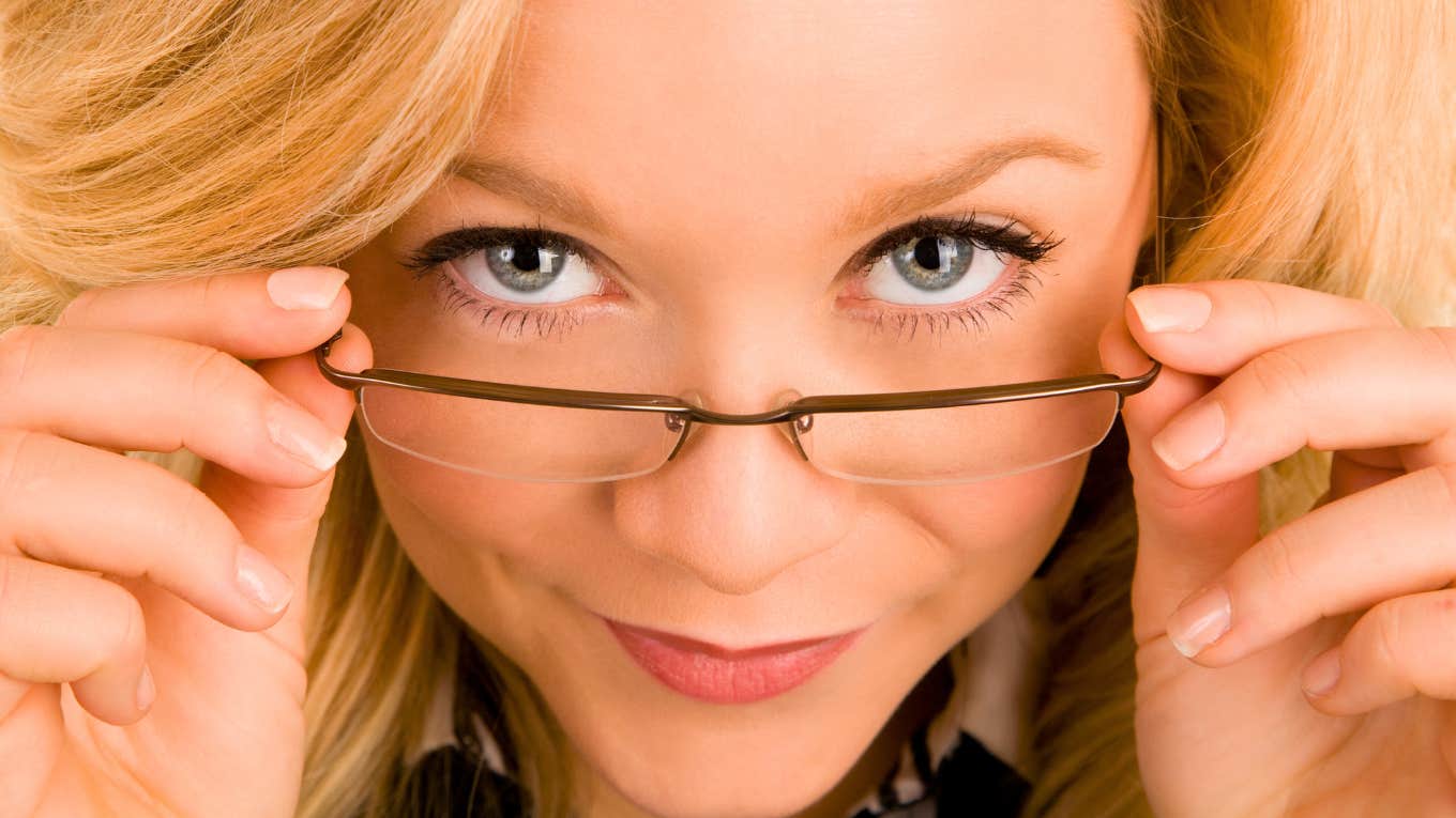 Things People Think Will Make Them Look High Status At Work That Are Seriously Unprofessional Things People Think Will Make Them Look High Status At Work That Are Seriously Unprofessional