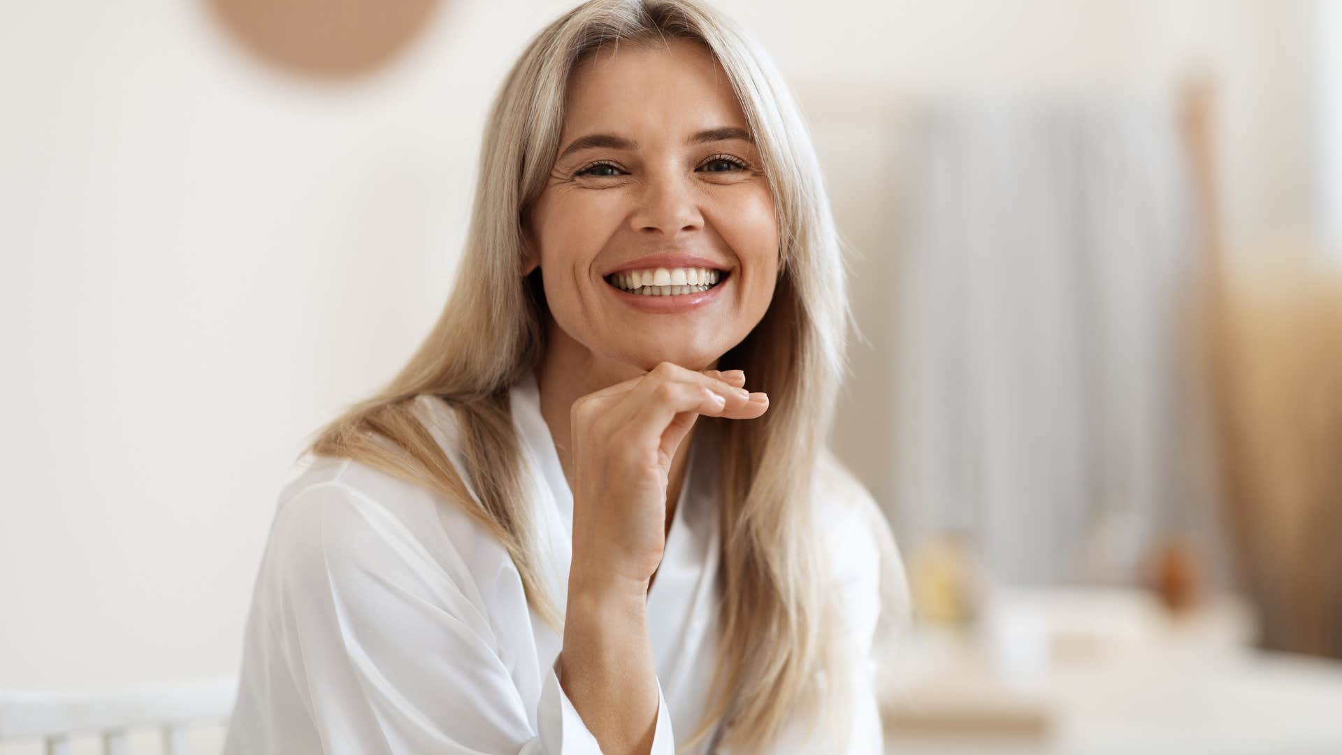 woman using wellness tools and services at home