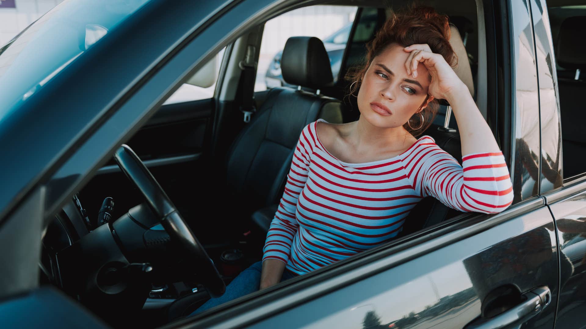 woman is mad because she keeps getting mixed messages from her partner