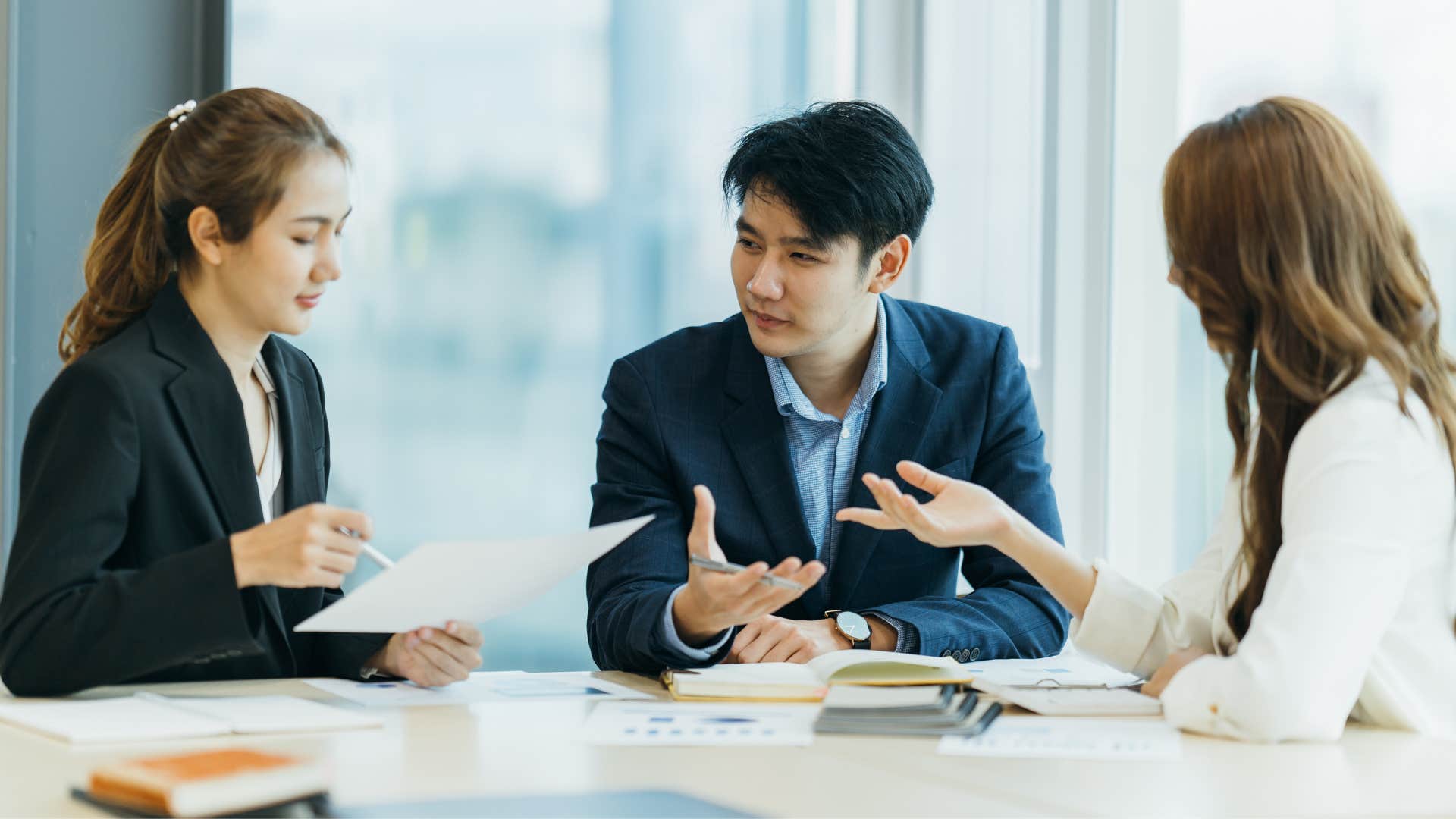 an employee talks but does not really say anything of substance in the meeting