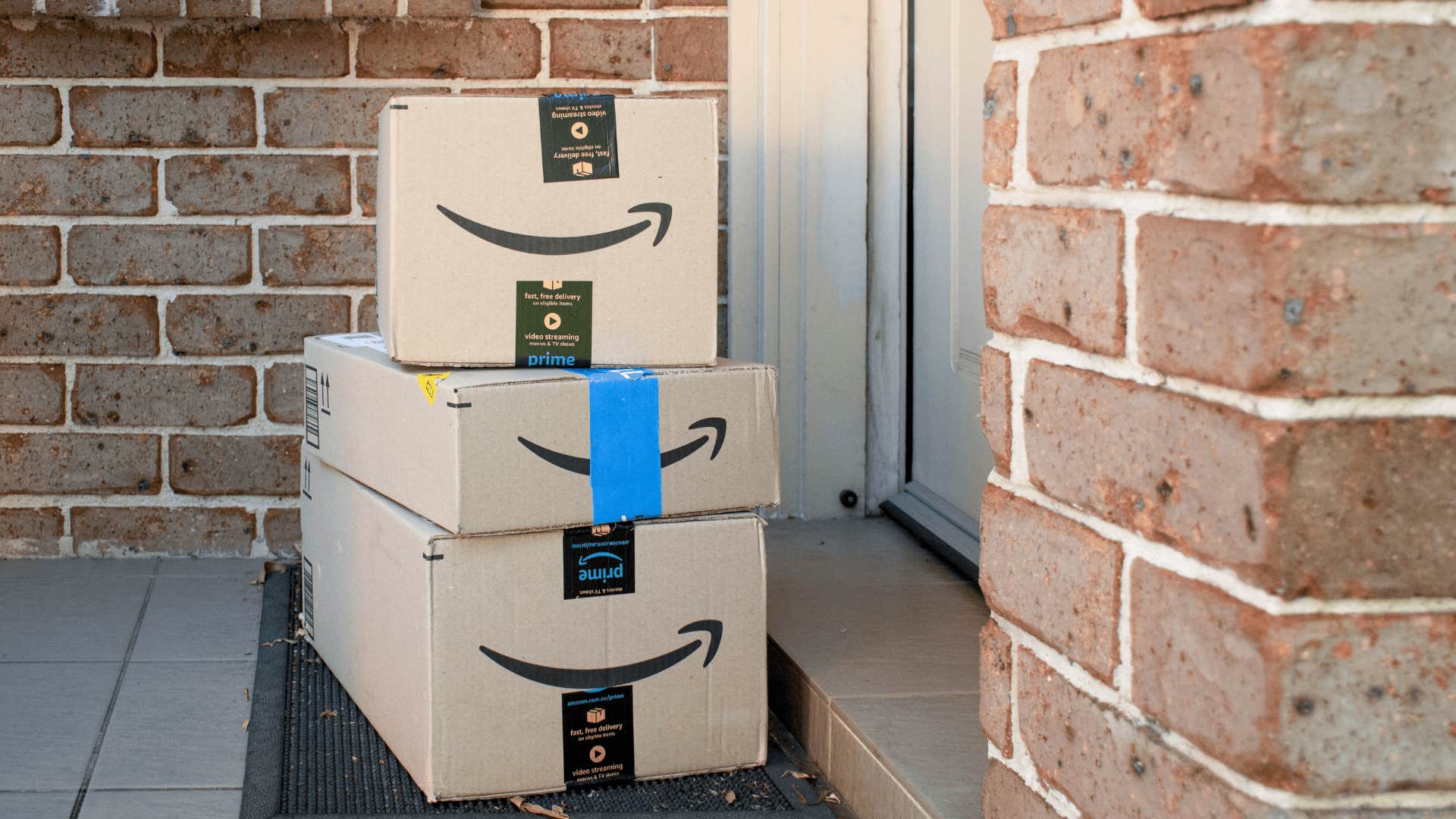Unopened packages are everywhere reveal they don't actually have their life together 