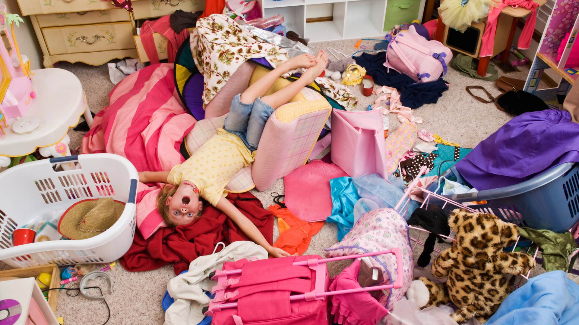 one room never clean things you have to accept before becoming mom